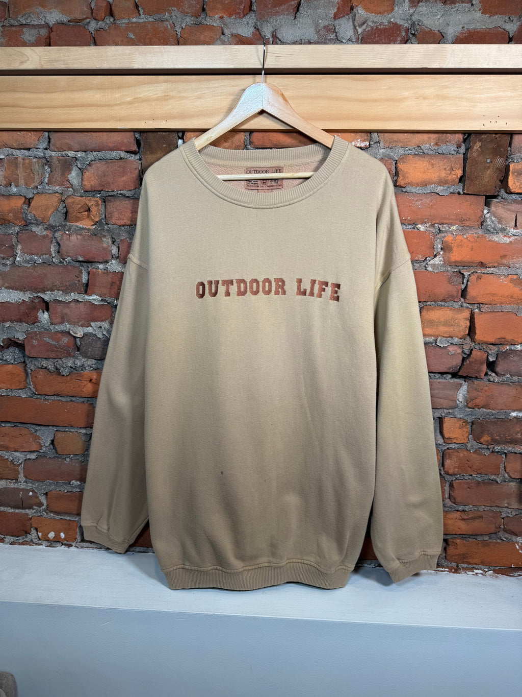 Vintage Outdoor Life Embroidered Crewneck (XL)