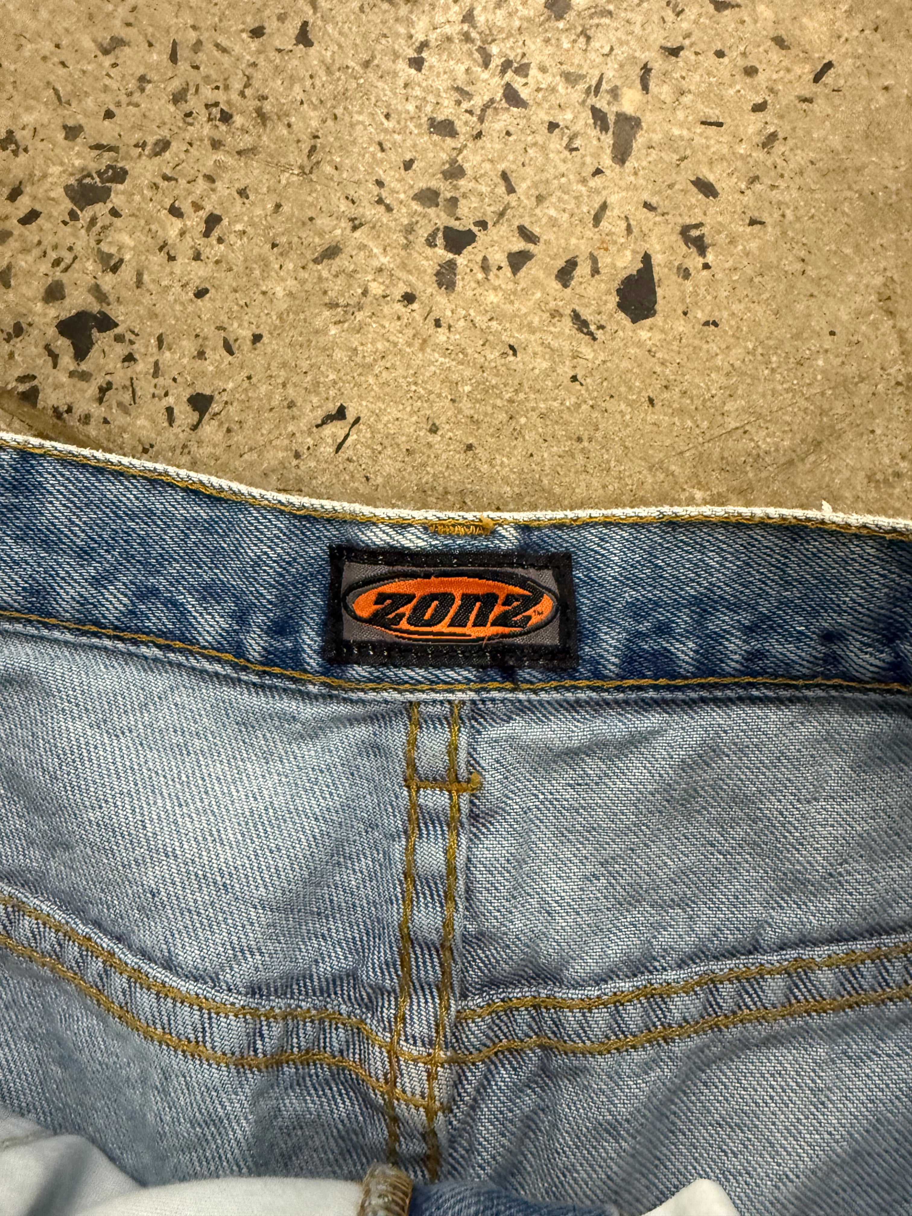 Vintage Y2K Zonz Jean Shorts (34)