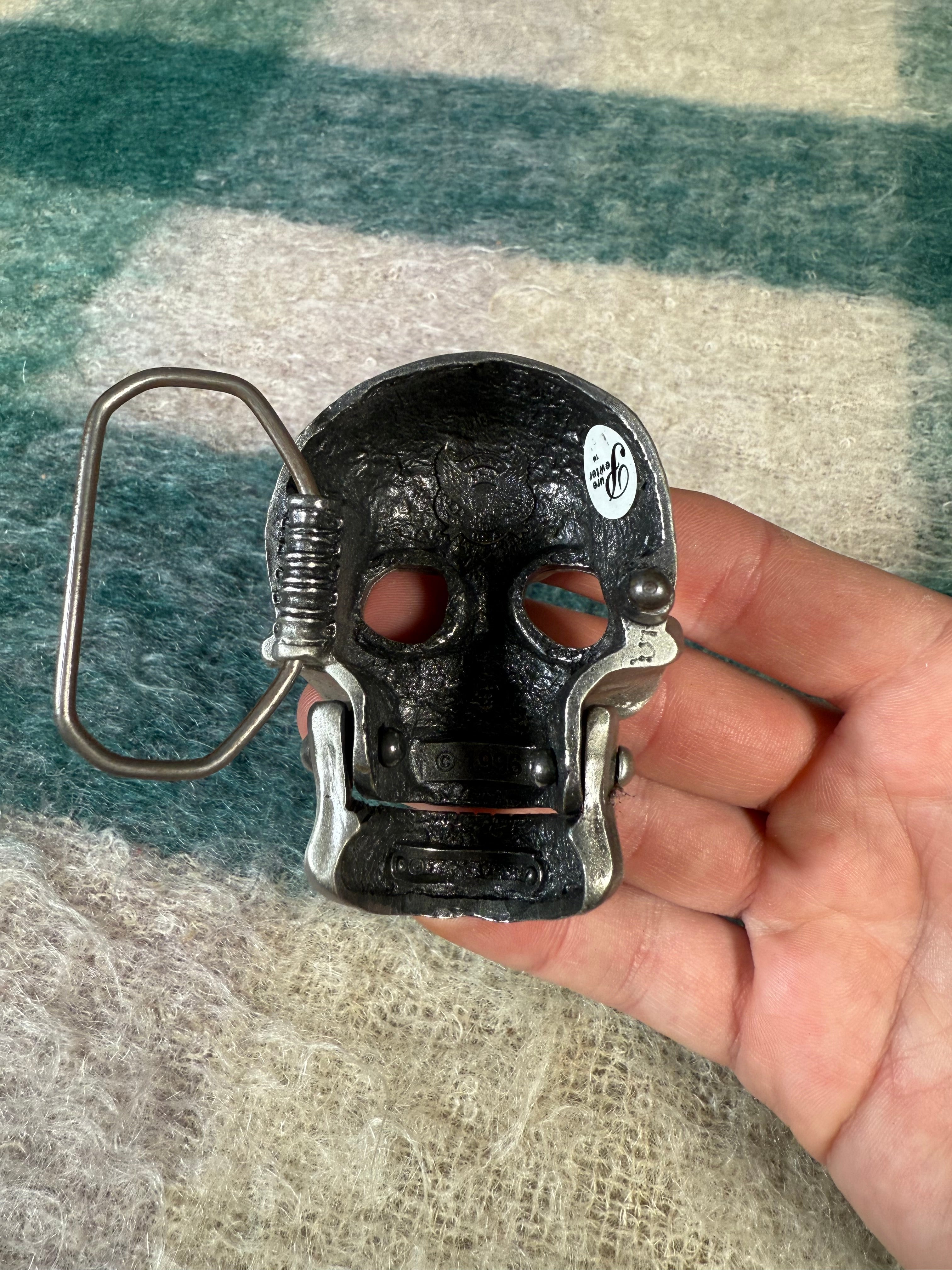 Vintage 1996 Moving Jaw Skeleton With Red Veins Belt Buckle