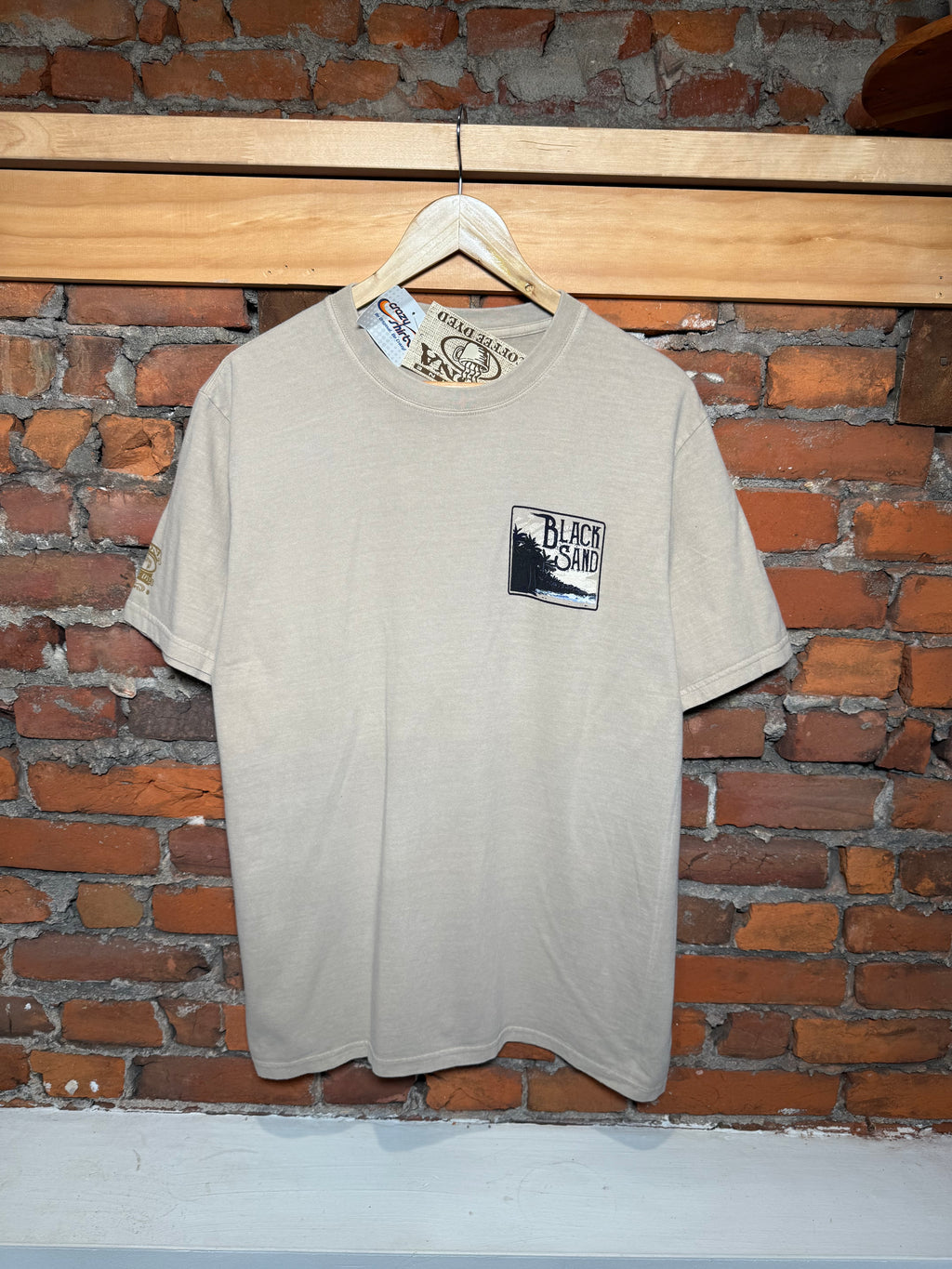 Vintage Black Sand Big Island Hawaii Unworn T-Shirt (M)