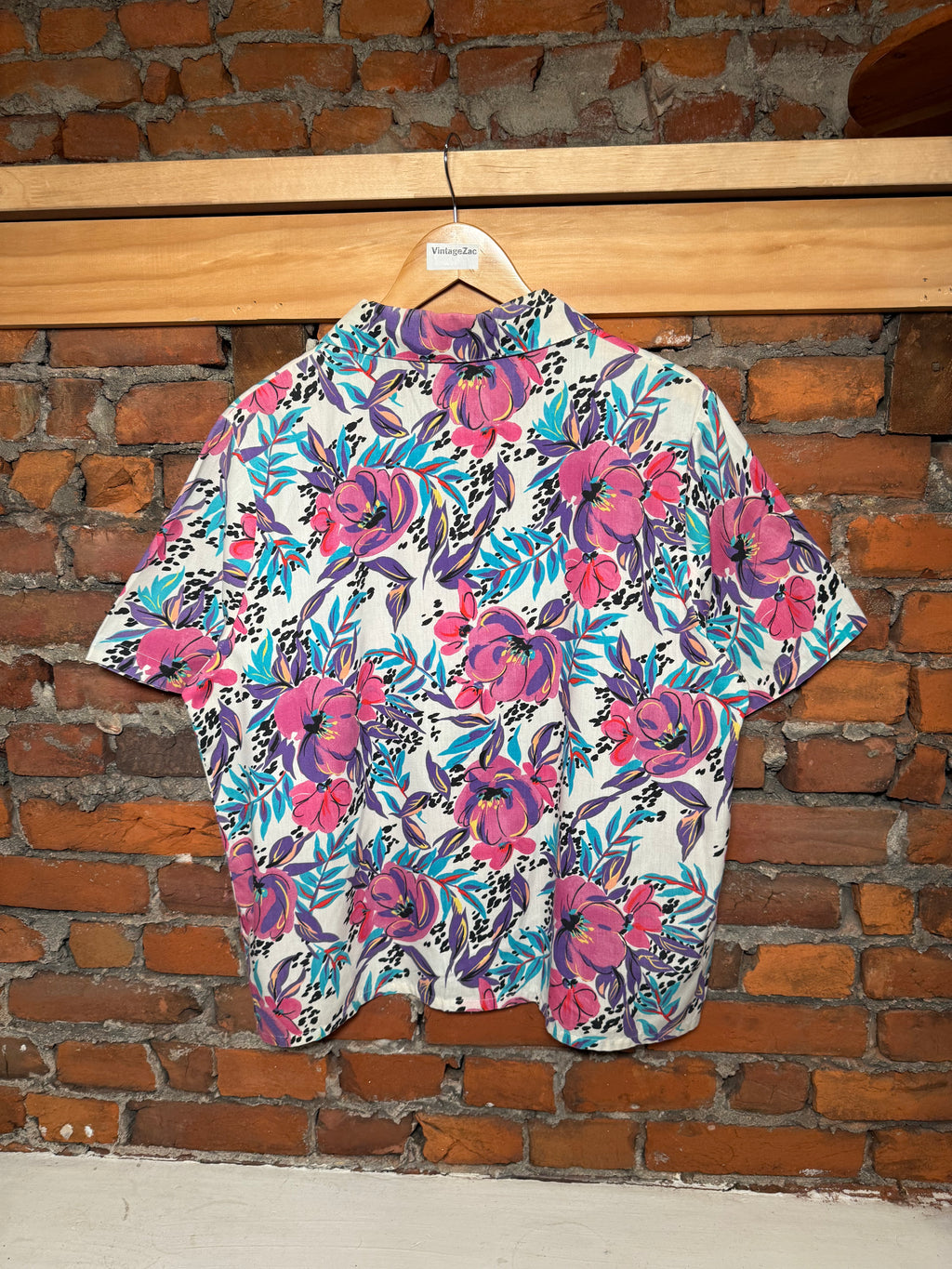 Vintage 80s The Season Ticket Floral Button Up Shirt (WL)