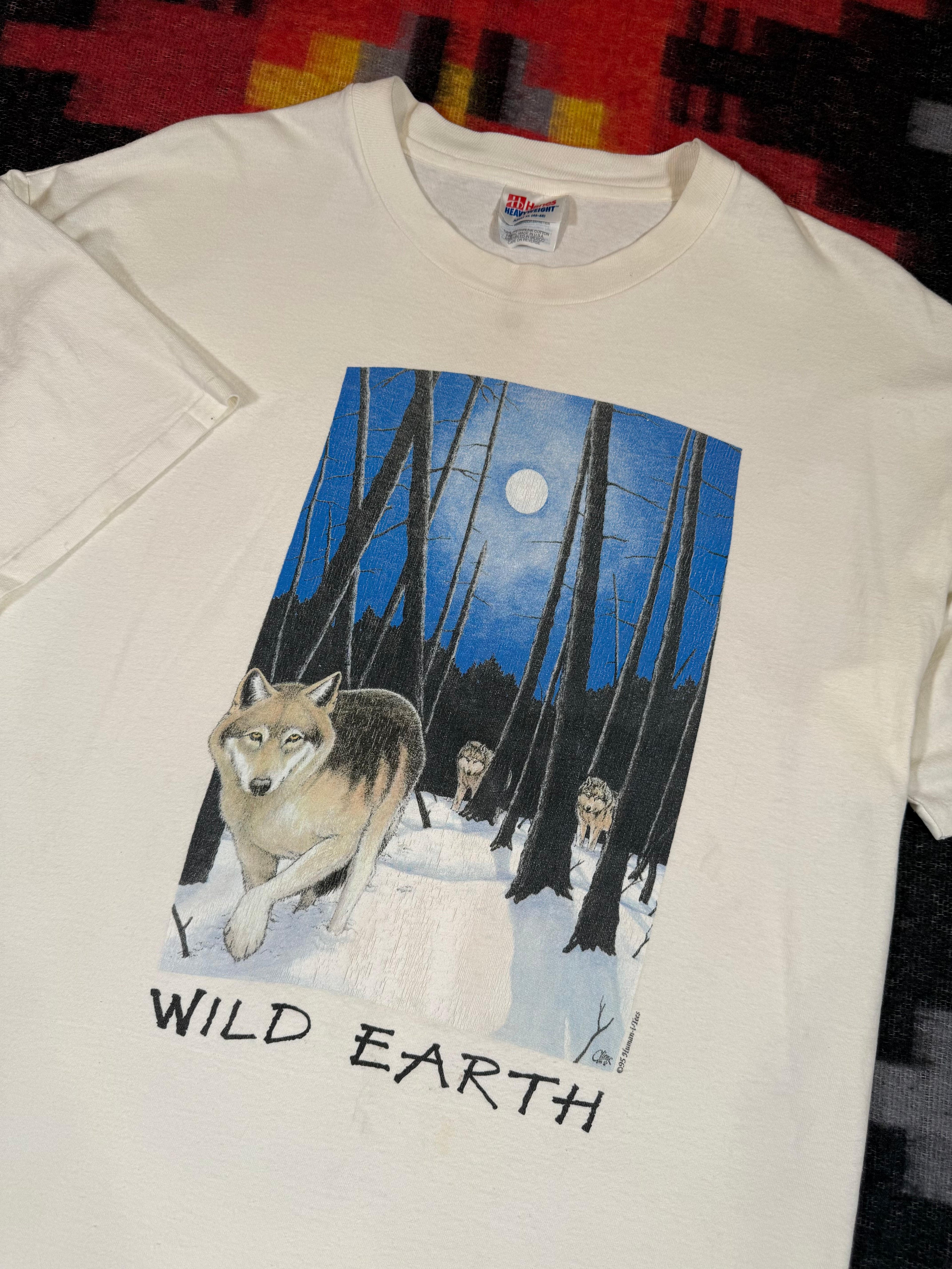 Vintage 90s Wild Earth Wolves Shirt (XL)