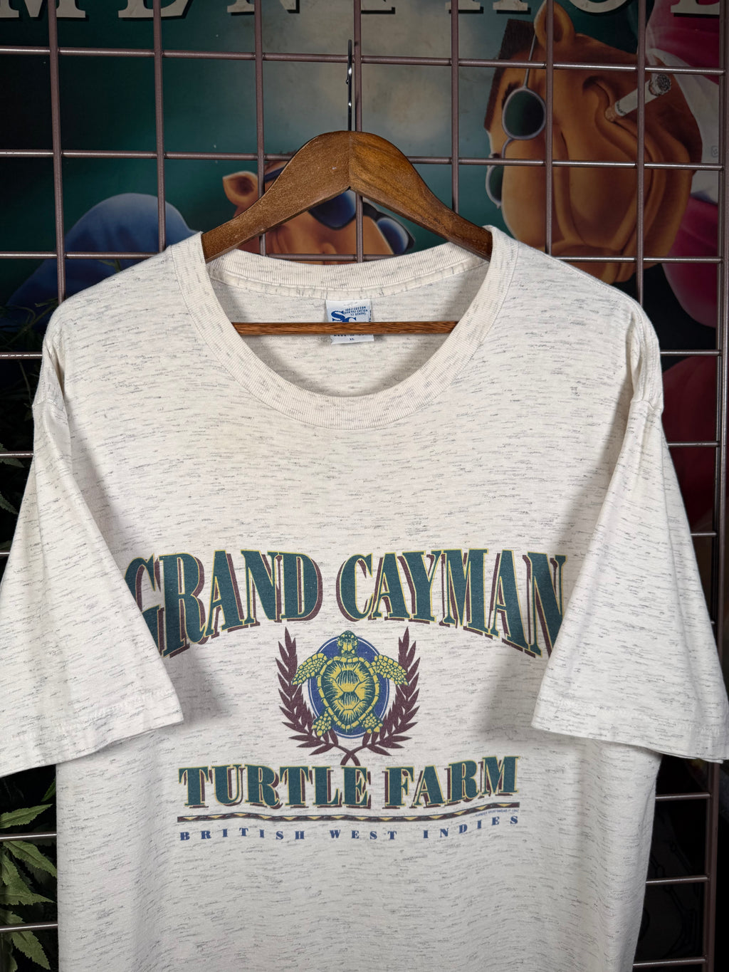 Vintage 1992 Grand Cayman Turtle Farm T-Shirt (XL)