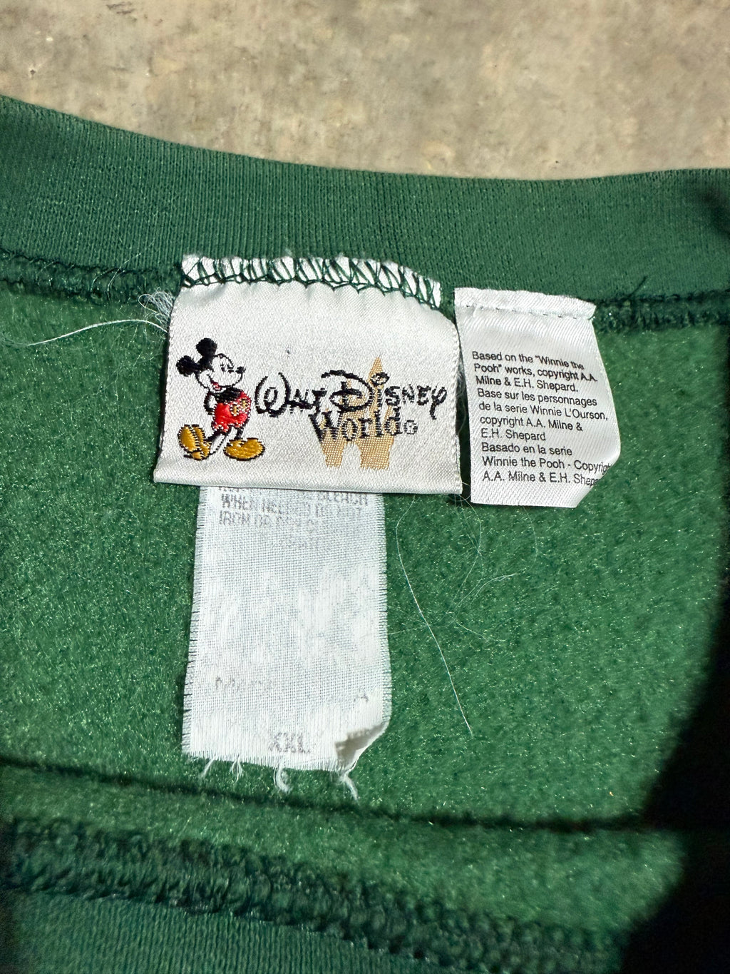 Vintage Walt Disney World Tigger Heavyweight Crewneck (2XL)