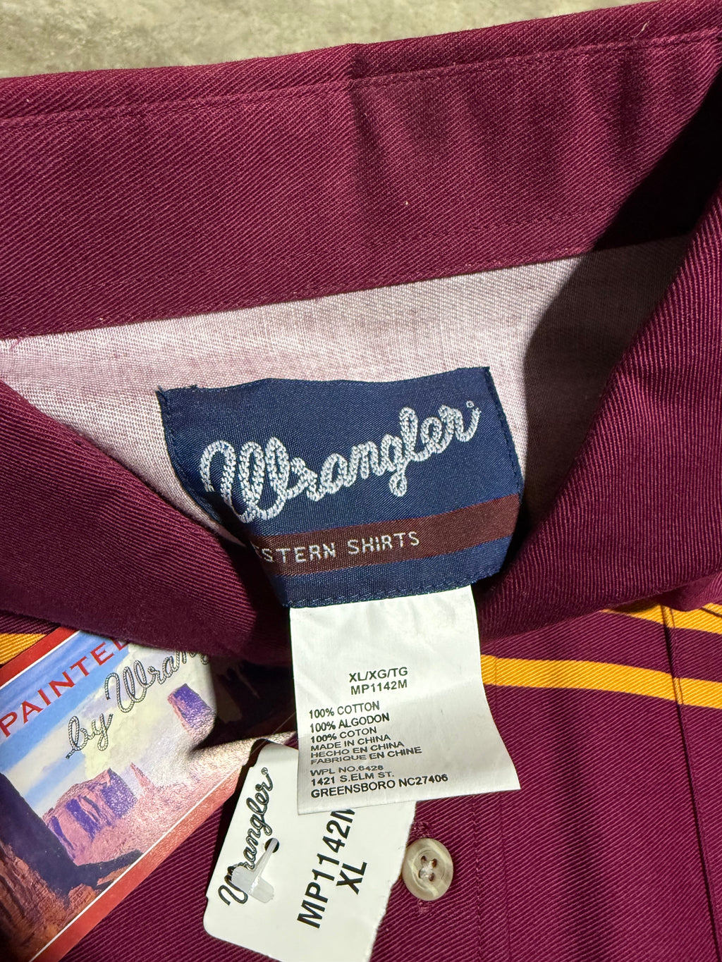 Vintage Unworn Wrangler Maroon Striped Button Down Shirt (XL)