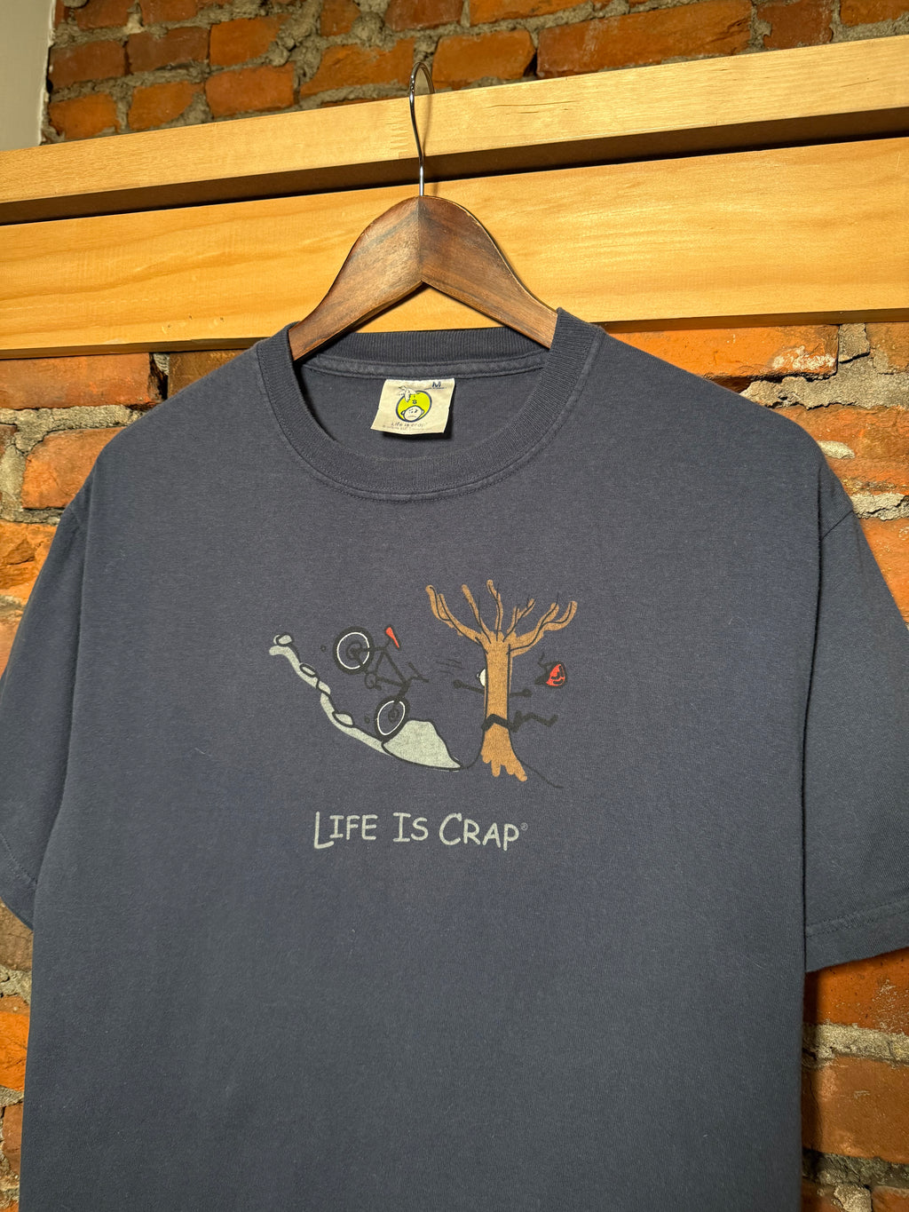 Vintage Life Is Crap Parody T-Shirt (M)