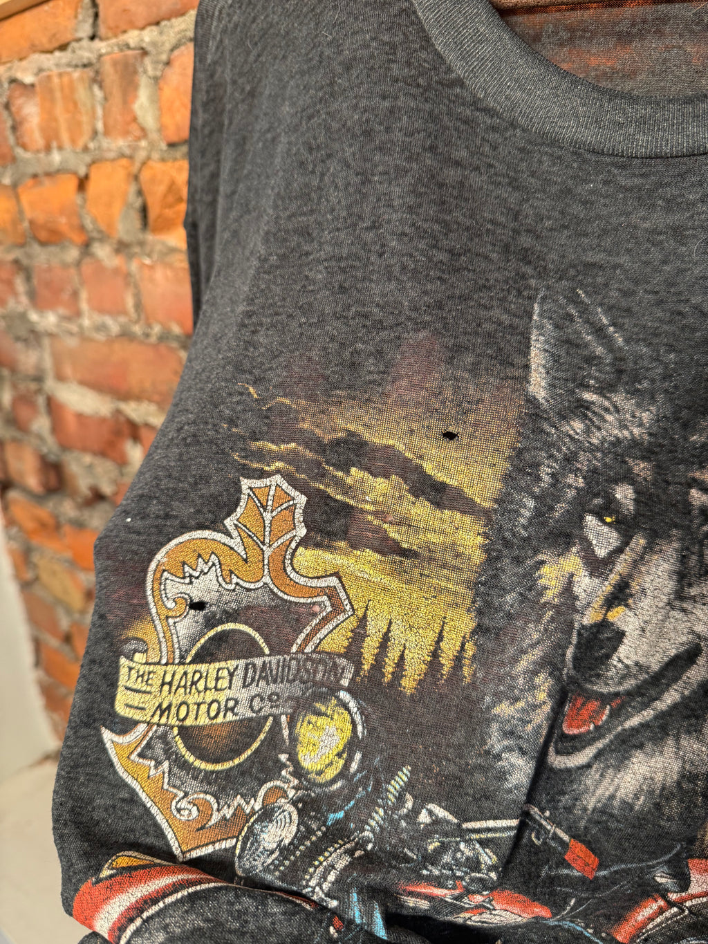 Vintage 1991 Harley Davidson 3D Emblem Survivor T-Shirt (XL)