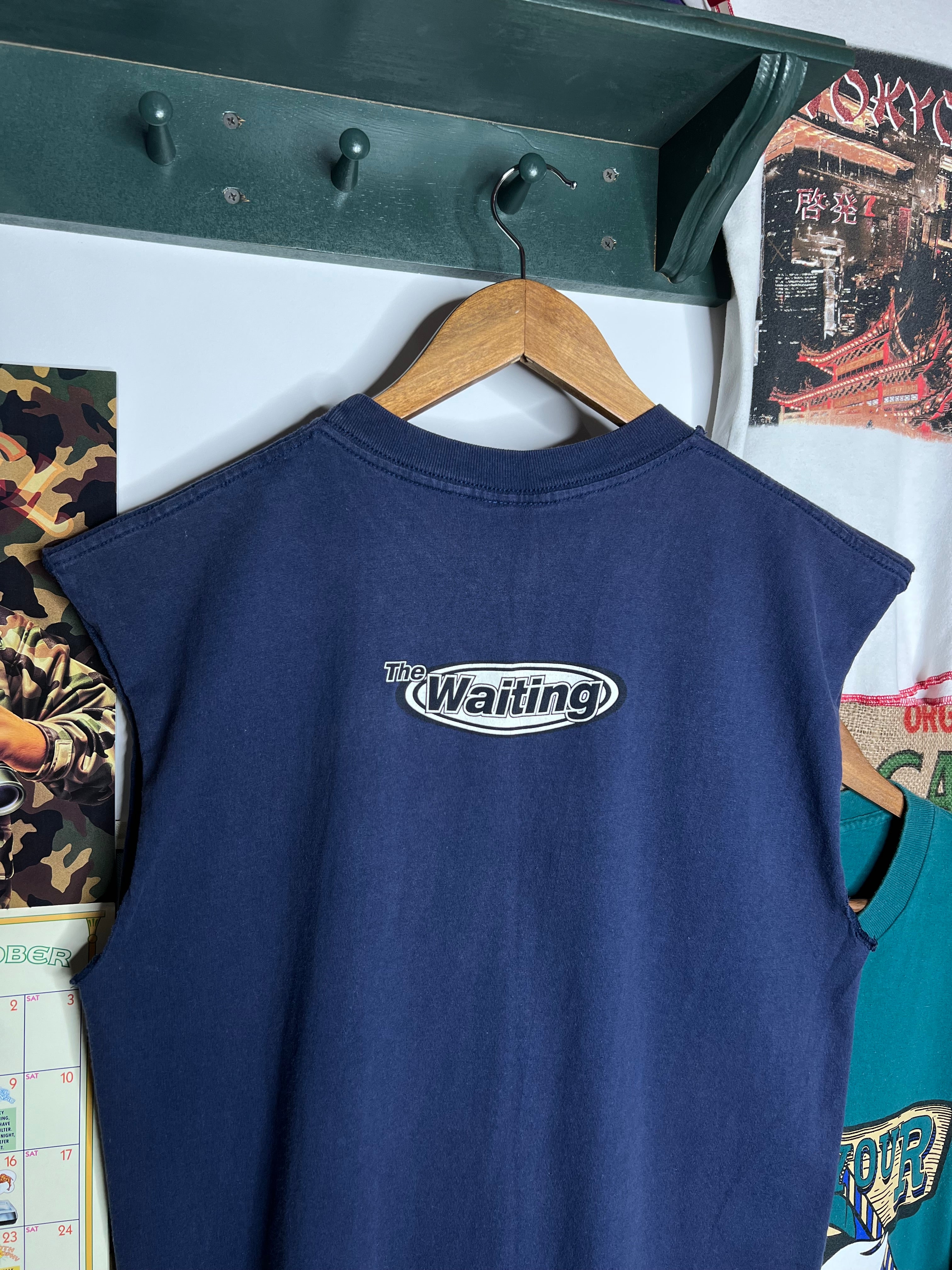 Vintage The Waiting Tee (L)