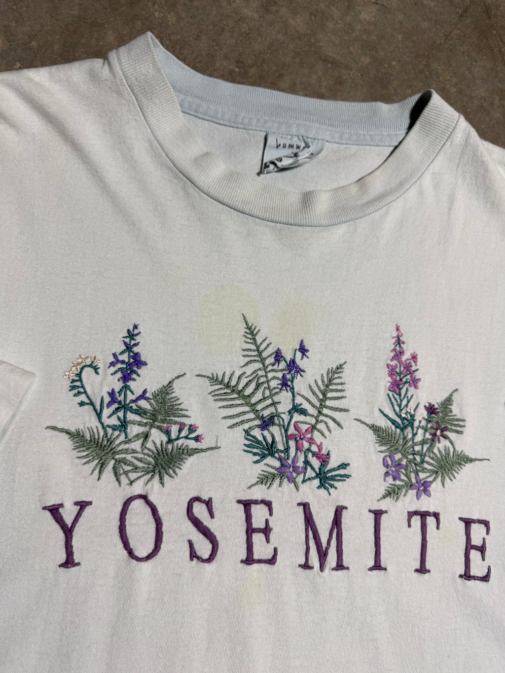 Vintage Yosemite National Park Embroidered Tee (XL)