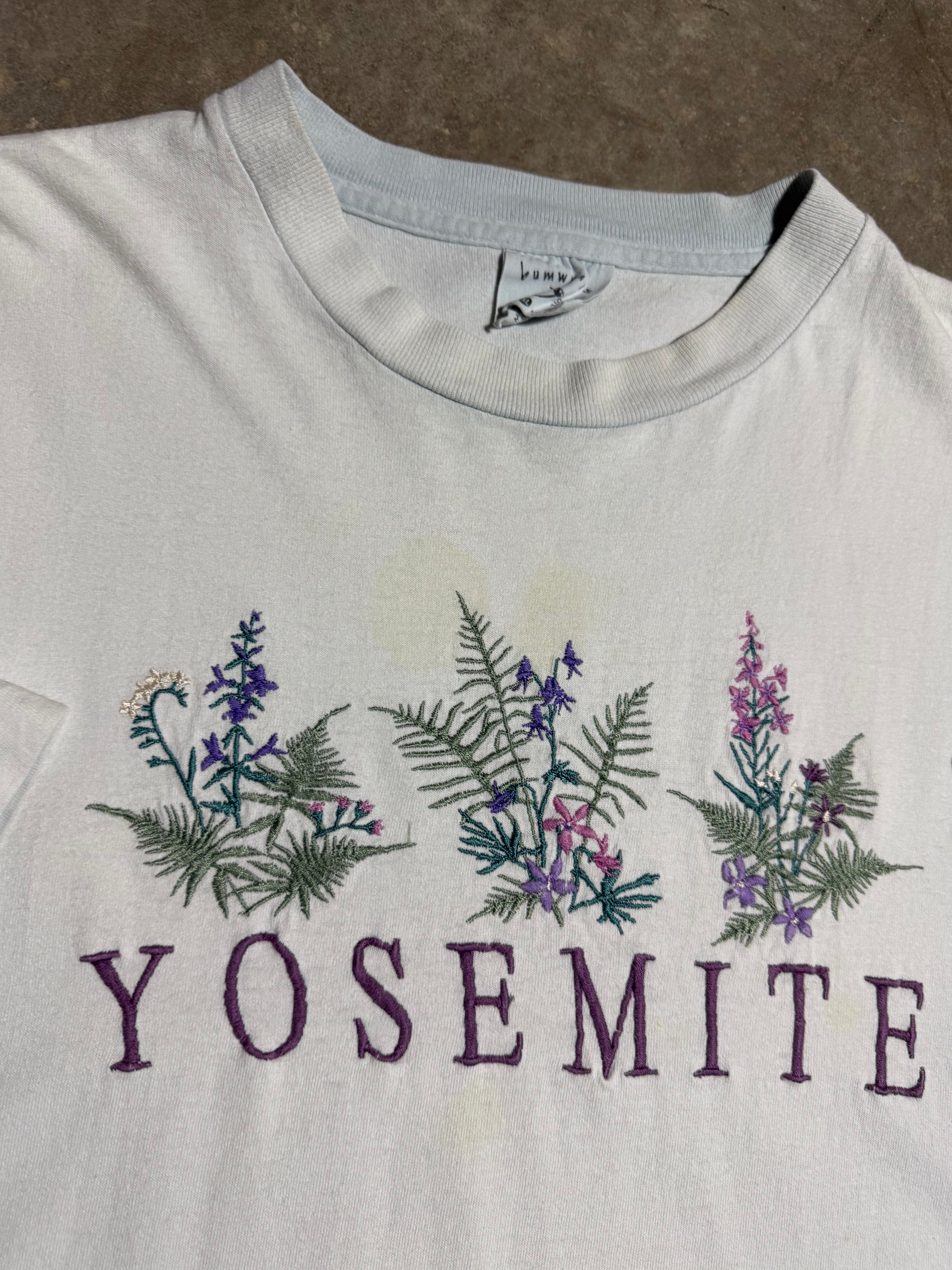 Vintage Yosemite National Park Embroidered Tee (XL)