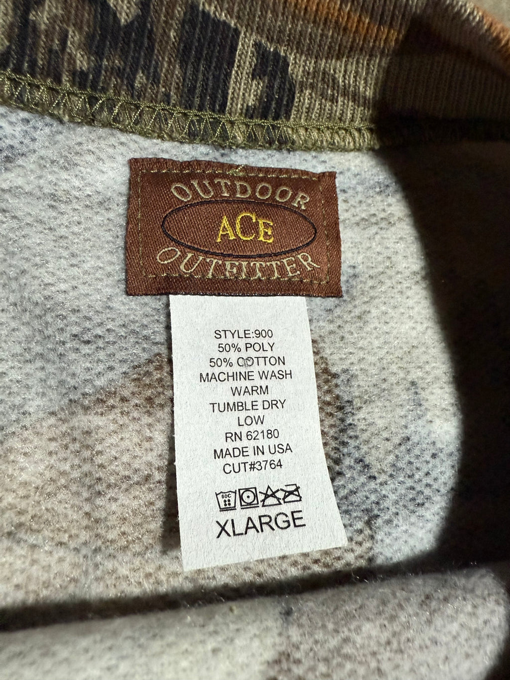 Vintage Ace Outdoors Camo Crewneck (XL)