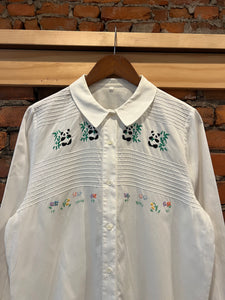 Vintage Women’s Panda Bear Button Up Shirt (See Measurements)