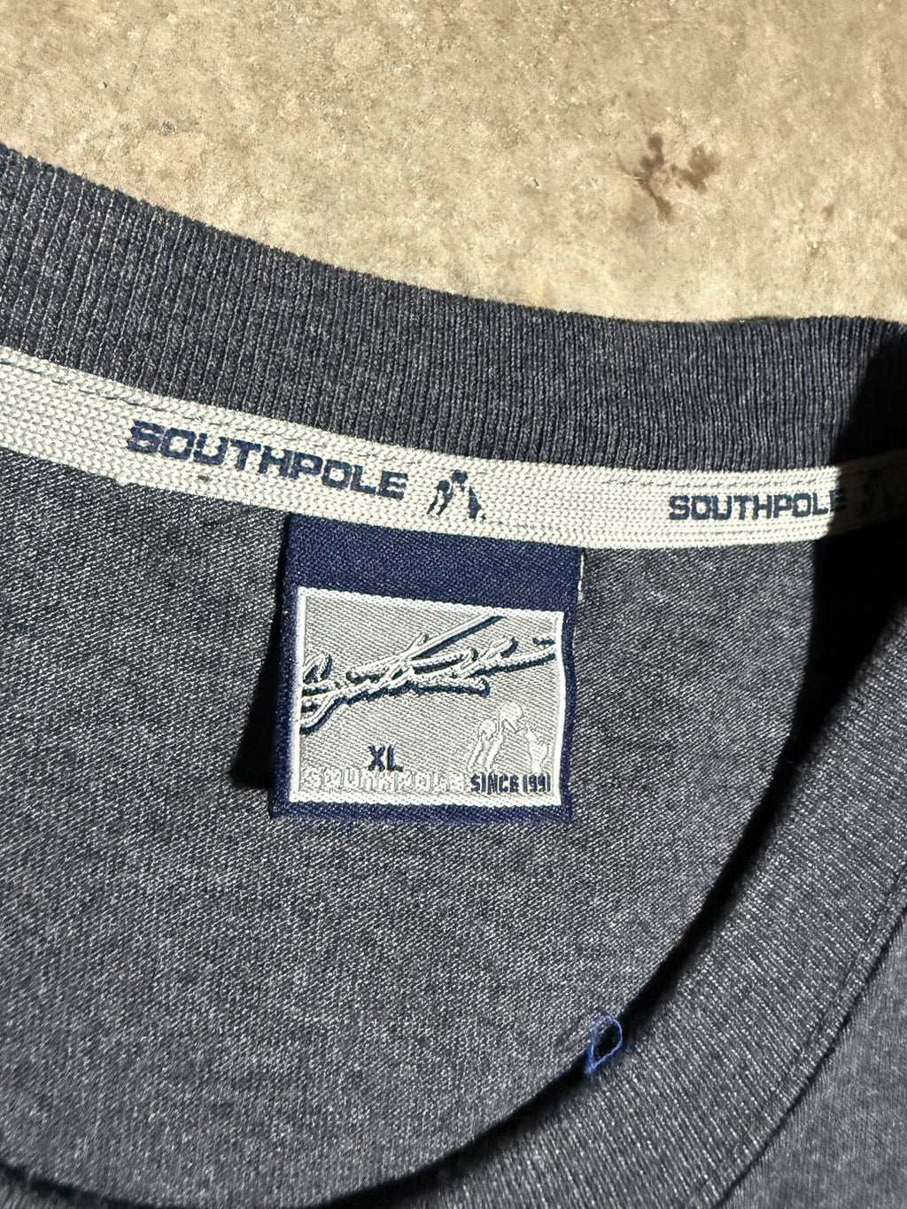 Vintage Y2K South Pole Grey T-Shirt (XL)