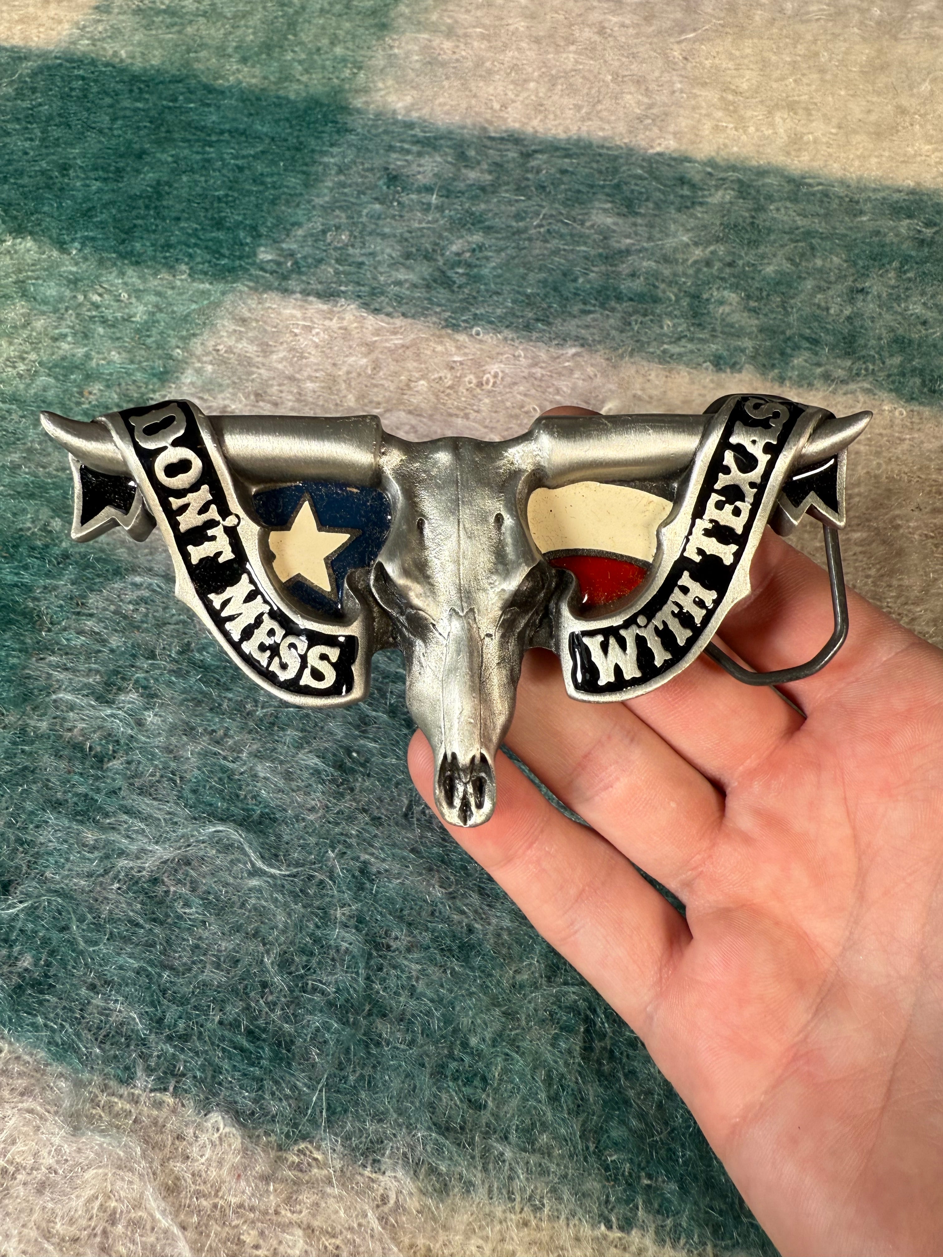 Vintage Don’t Mess With Texas Longhorn Belt Buckle