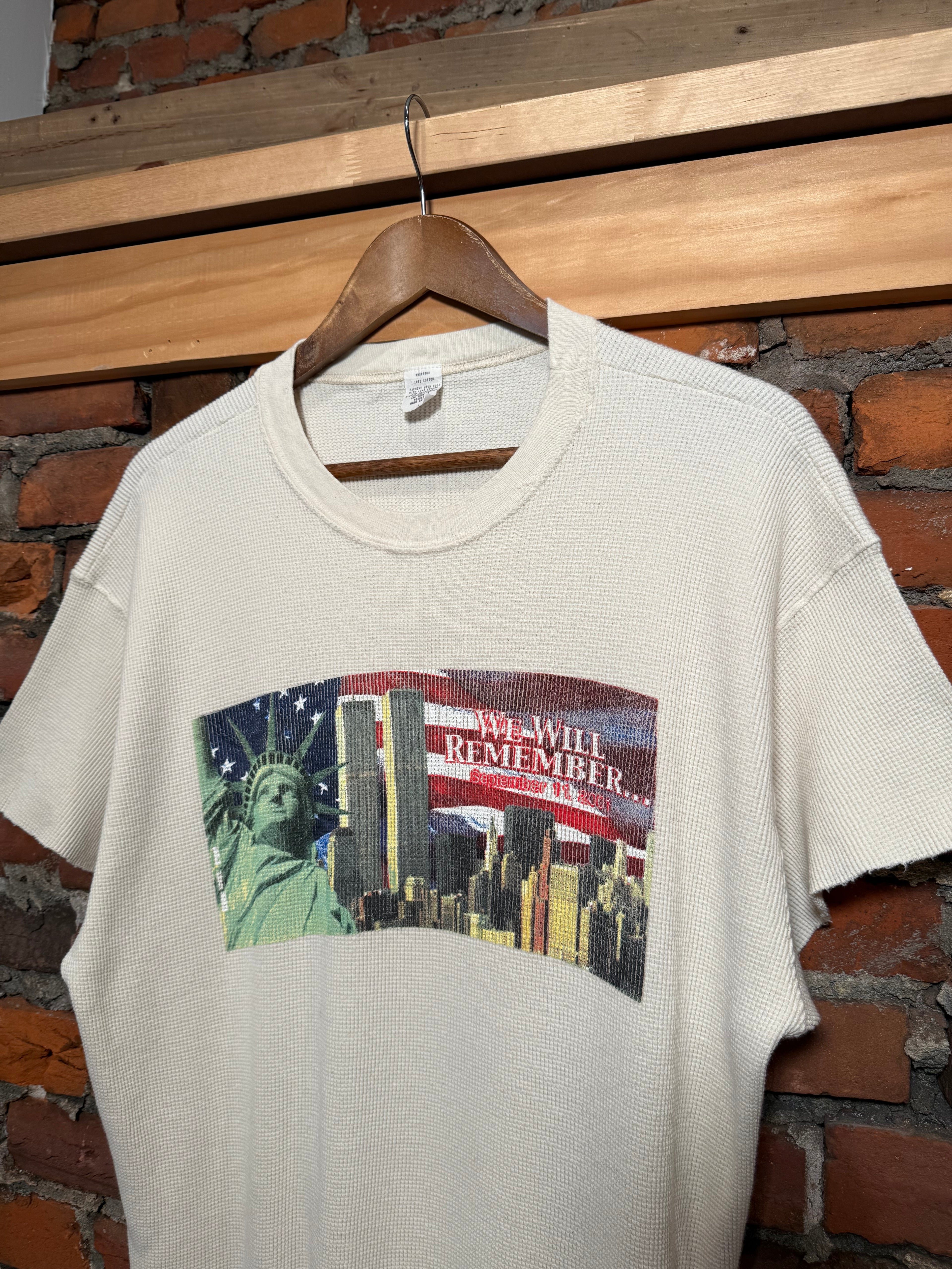 Vintage We Will Remember 9/11 Thermal Cutoff T-Shirt (L)