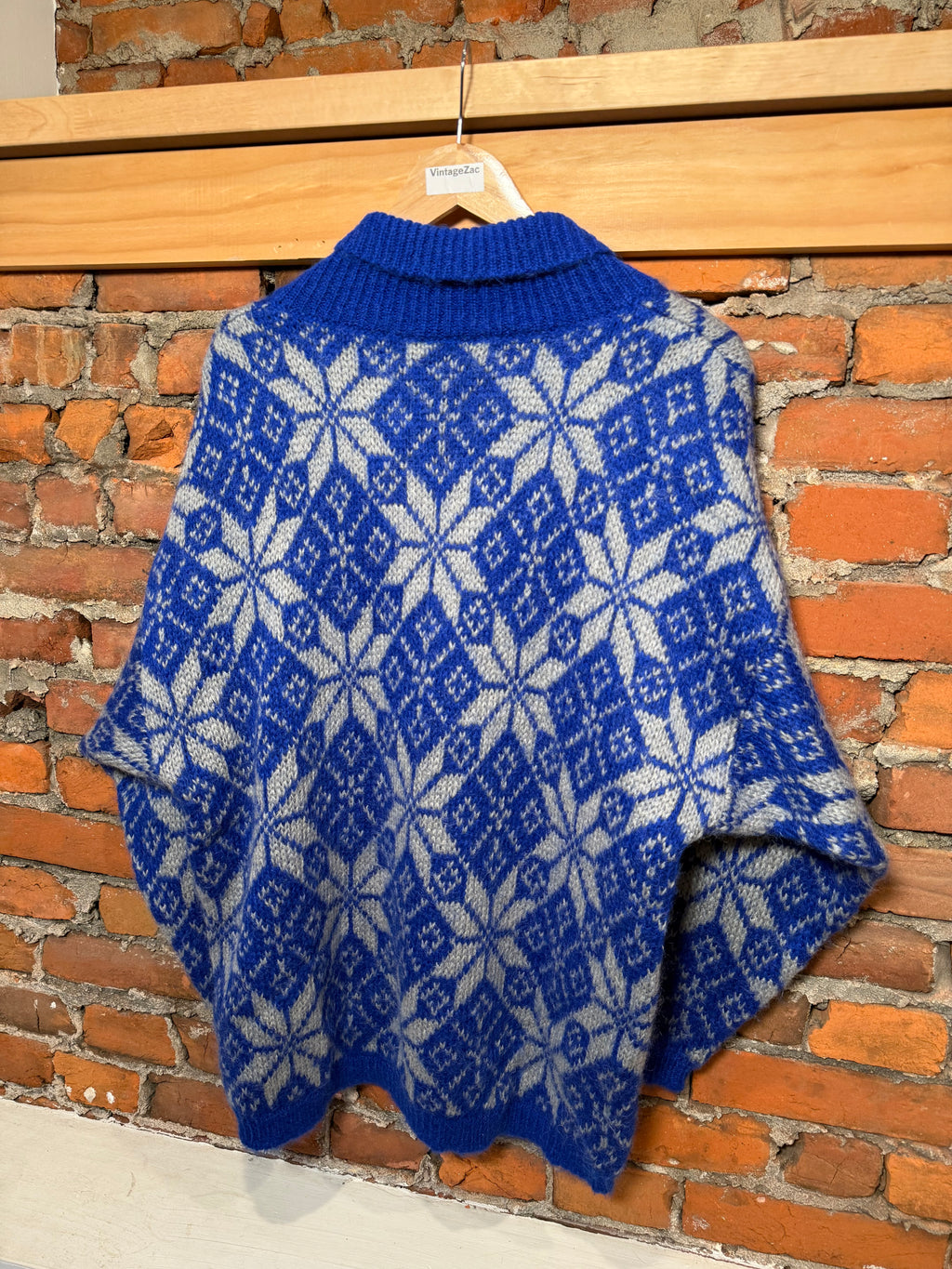 Vintage Benetton Pullover Snowflake Sweater (WL)