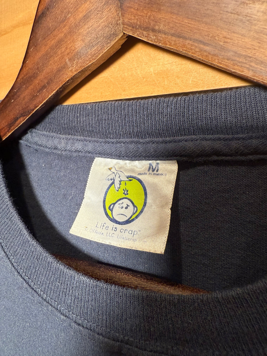Vintage Life Is Crap Parody T-Shirt (M)