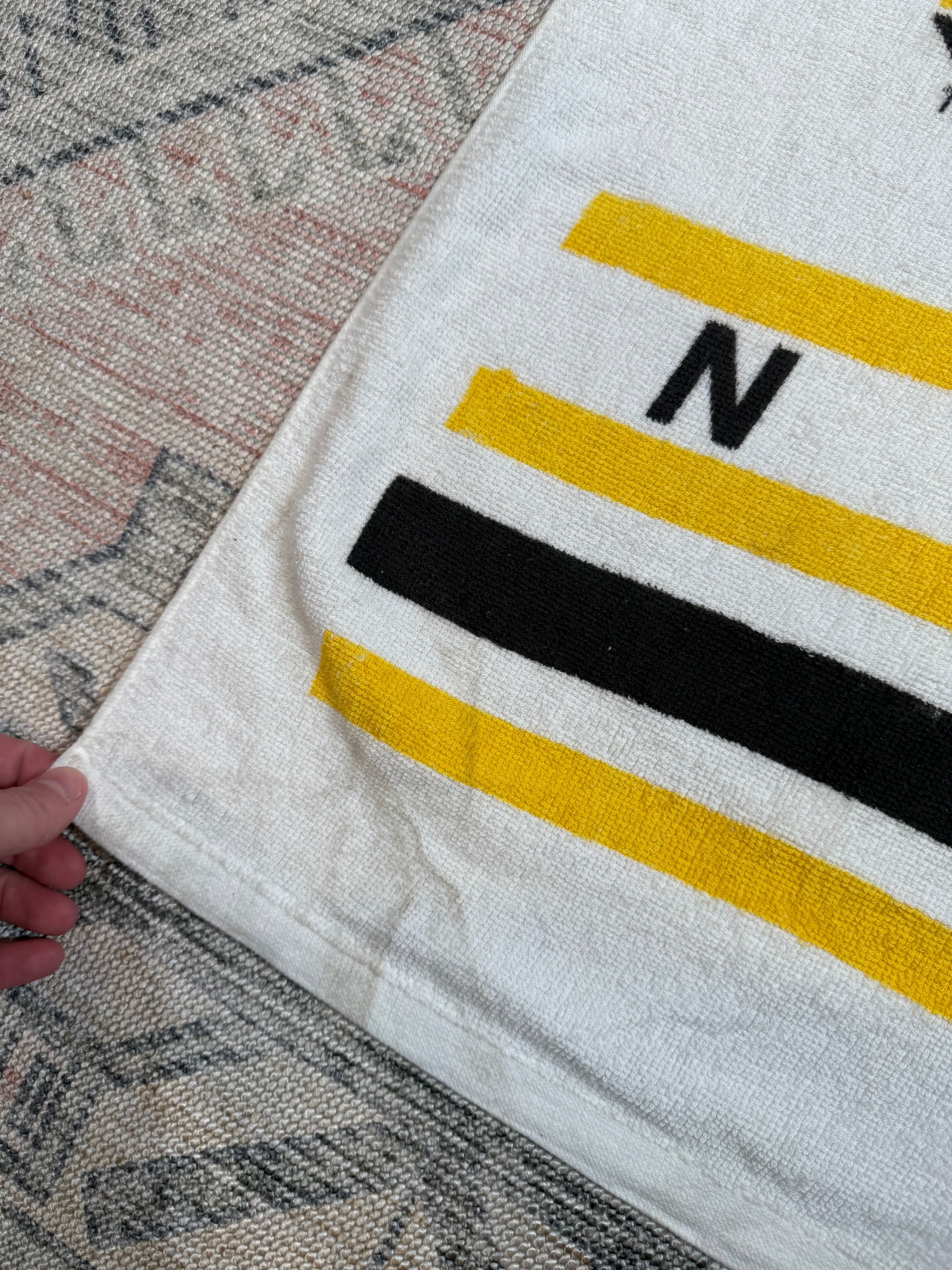 Vintage 1988 Jack Davis Pittsburgh Steelers Towel