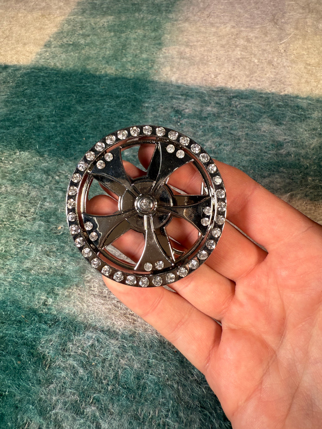 Vintage 2000s Spinning Wheel Rim Belt Buckle