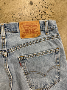 Vintage 2002 Levi’s 550 Jeans (34x31)