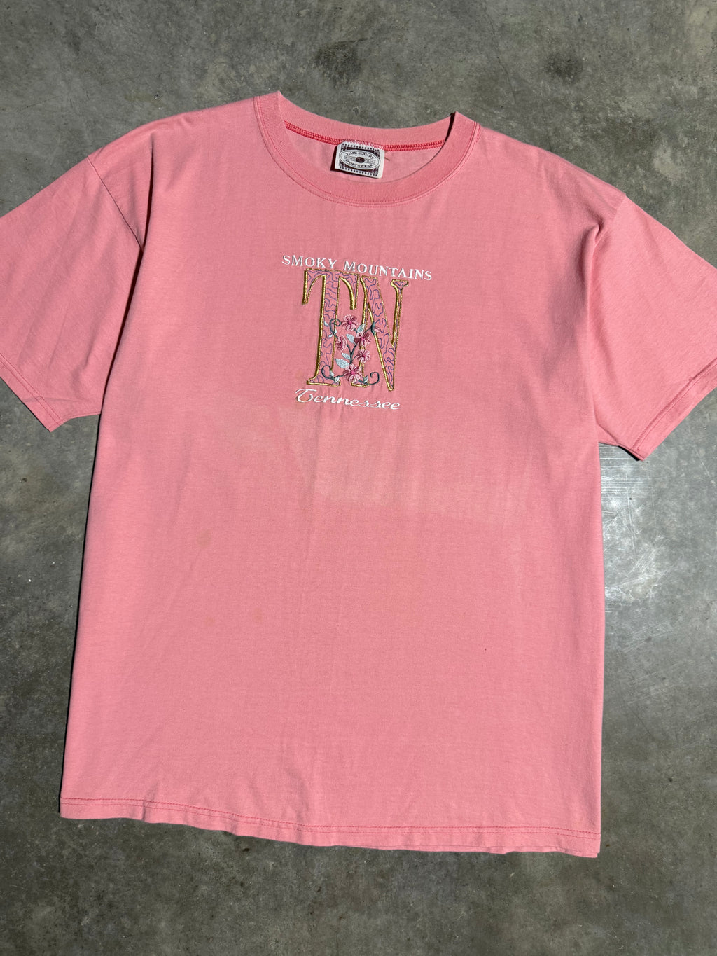 Vintage Embroidered Smokey Mountain Tennessee Tee (2XL)