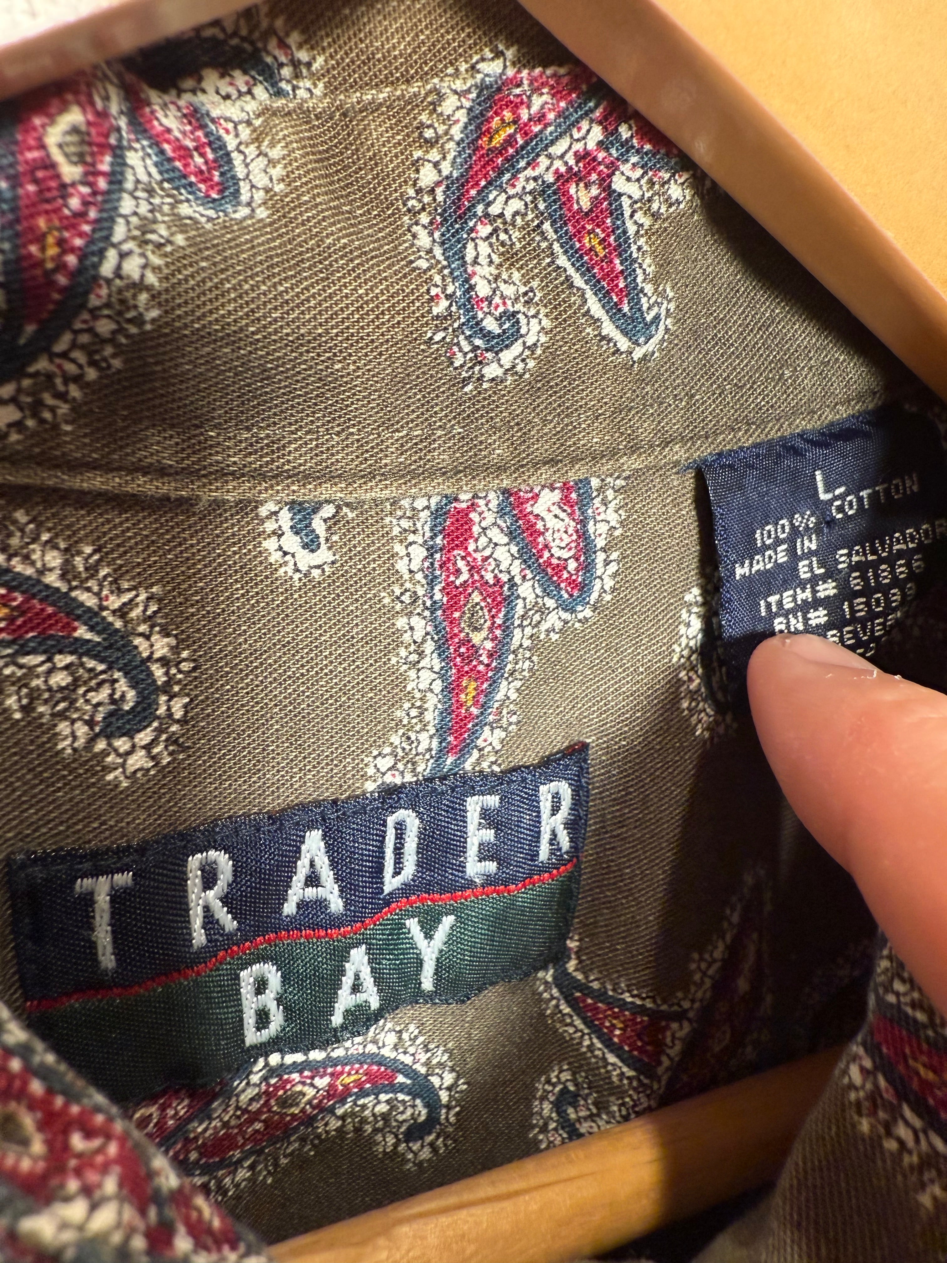 Vintage Trader Bay Paisley Button Up Shirt (L)