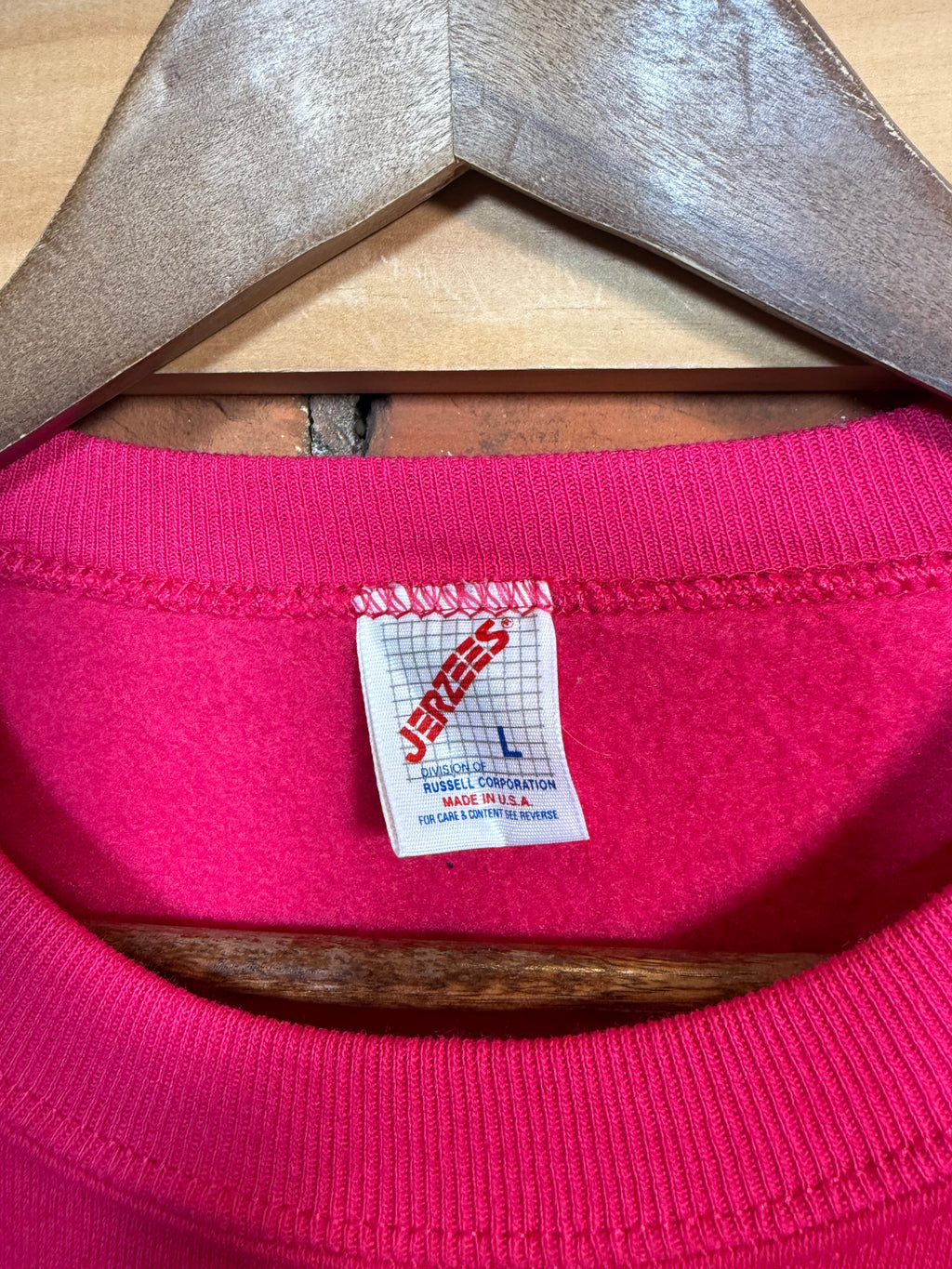 Vintage Snowy Minnesota Crewneck (L)