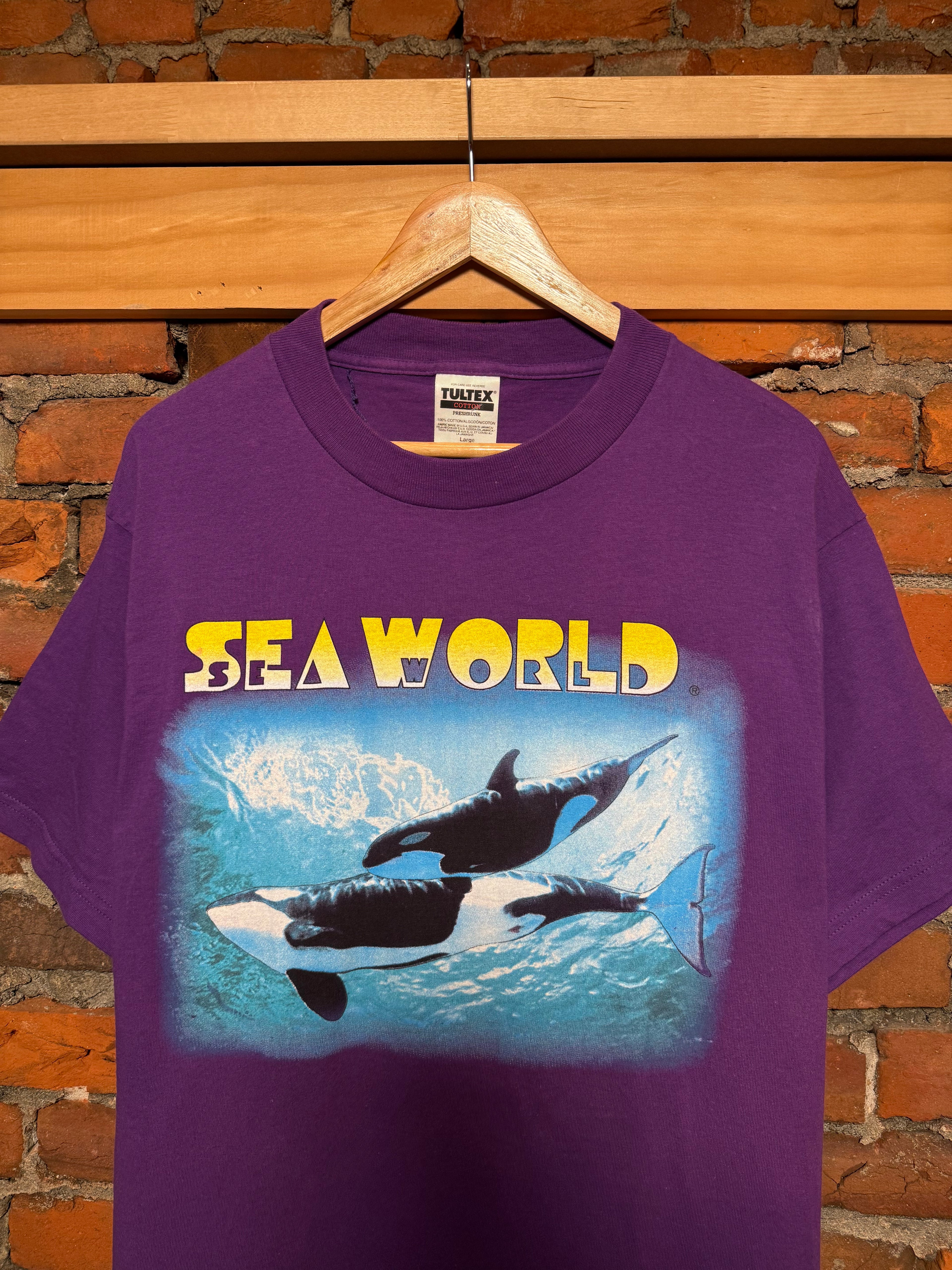 Vintage 90s Sea World Tee (L)