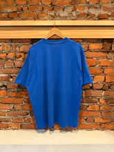 Load image into Gallery viewer, Vintage 90s Less Than Jake Band Shirt (XL)
