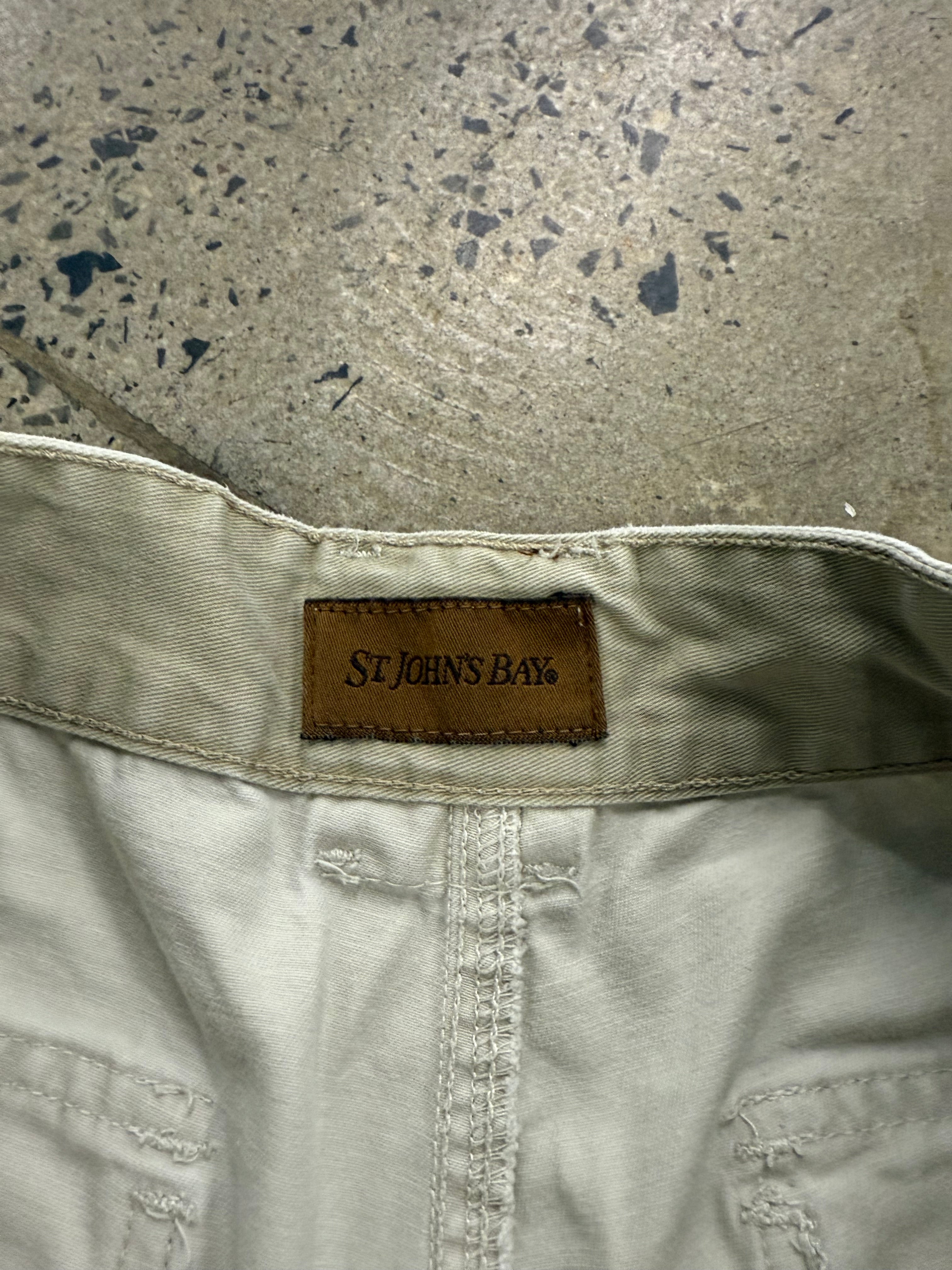 Y2K St Johns Bay Cargo Shorts (30)