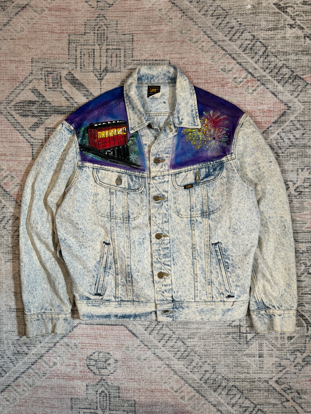 Vintage 1992 Pittsburgh Bedazzled Hand Painted Lee Jean Jacket (M)