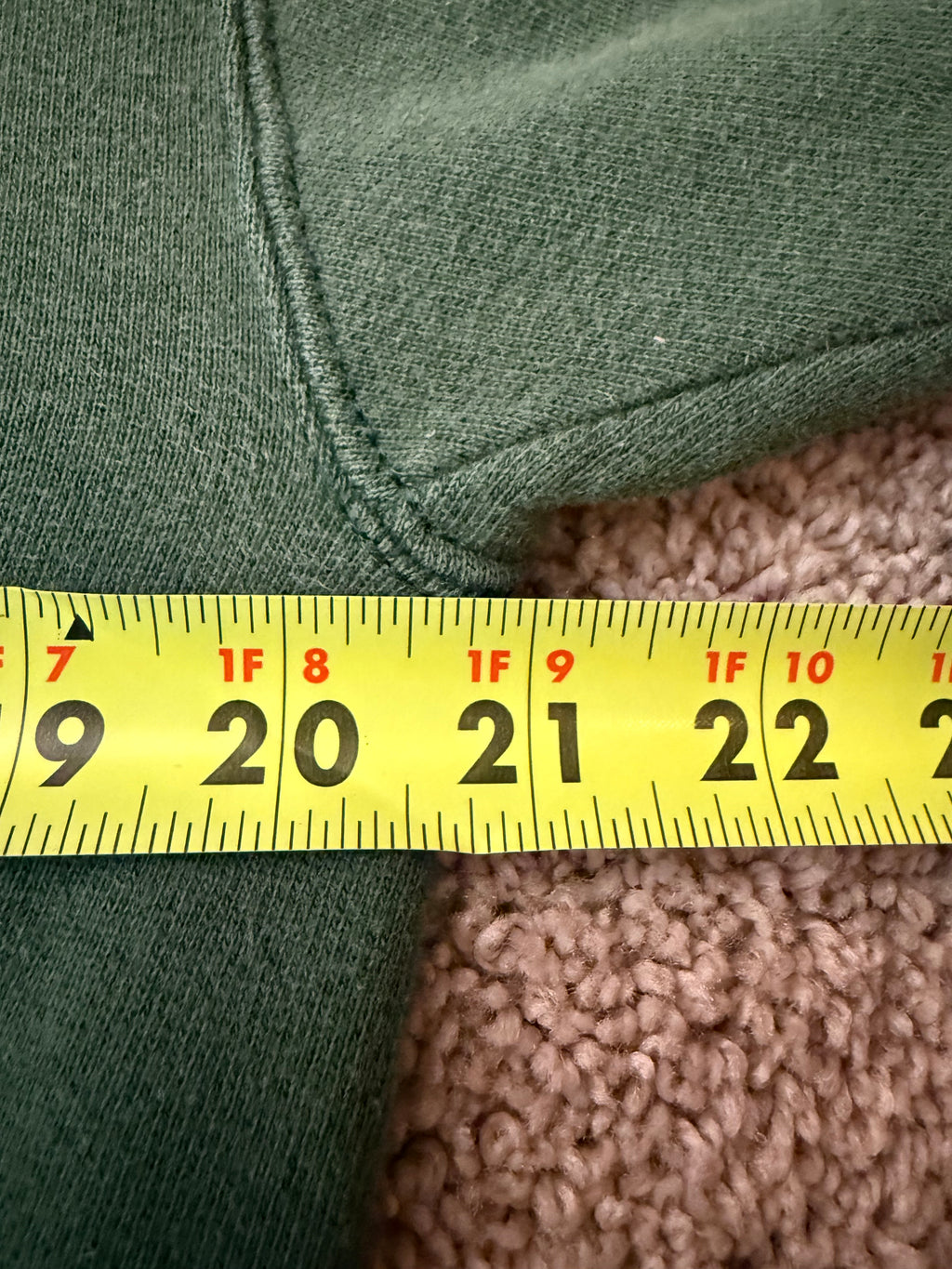 Vintage Russell Athletic Green Thick Sweatshirt (M)