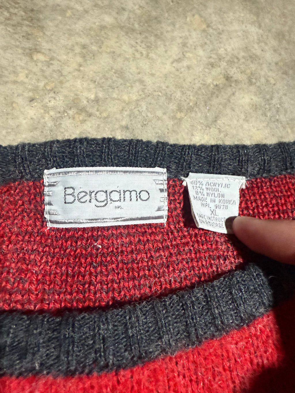 Vintage 80s Bergamo Red and Black Pattern Knit Sweater (WXL)
