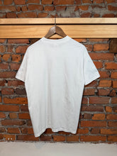Load image into Gallery viewer, Vintage Wolf Dream Catcher Tee(L)
