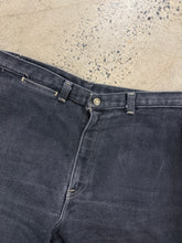 Load image into Gallery viewer, Vintage Early 80s  Levi’s Black Jeans (30x29)
