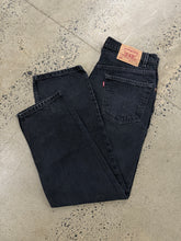 Load image into Gallery viewer, Vintage Black Levi’s 550 Jeans (32x28)
