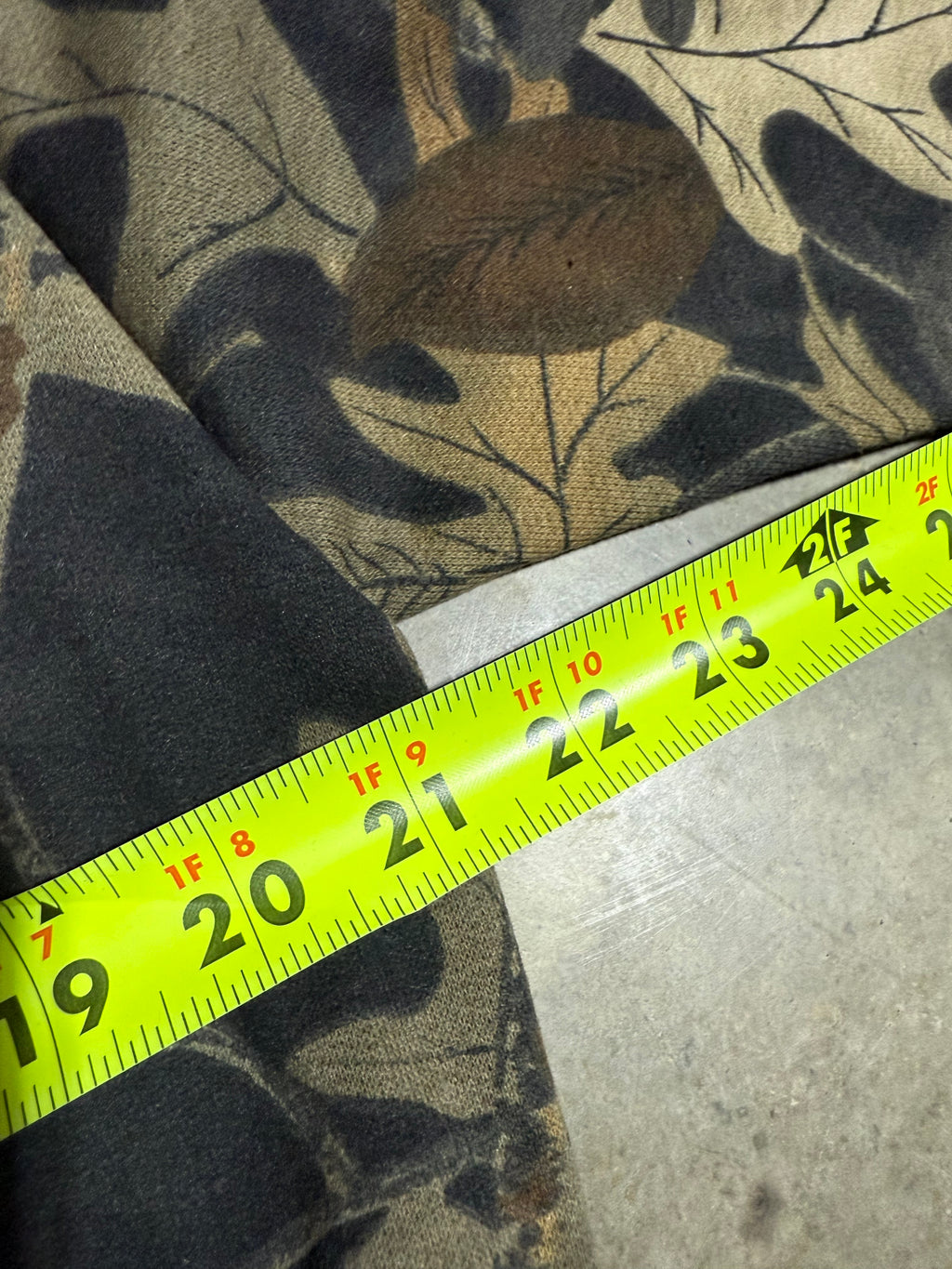 Vintage Ace Outdoor Unworn Camo Crewneck (M)