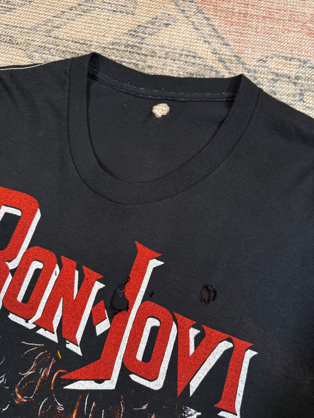 Vintage 1987 Bon Jovi Slippery When Wet Concert Tee (S/M)