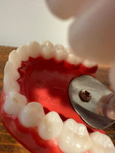 Load image into Gallery viewer, Vintage 80s Novelty Teeth Tongs
