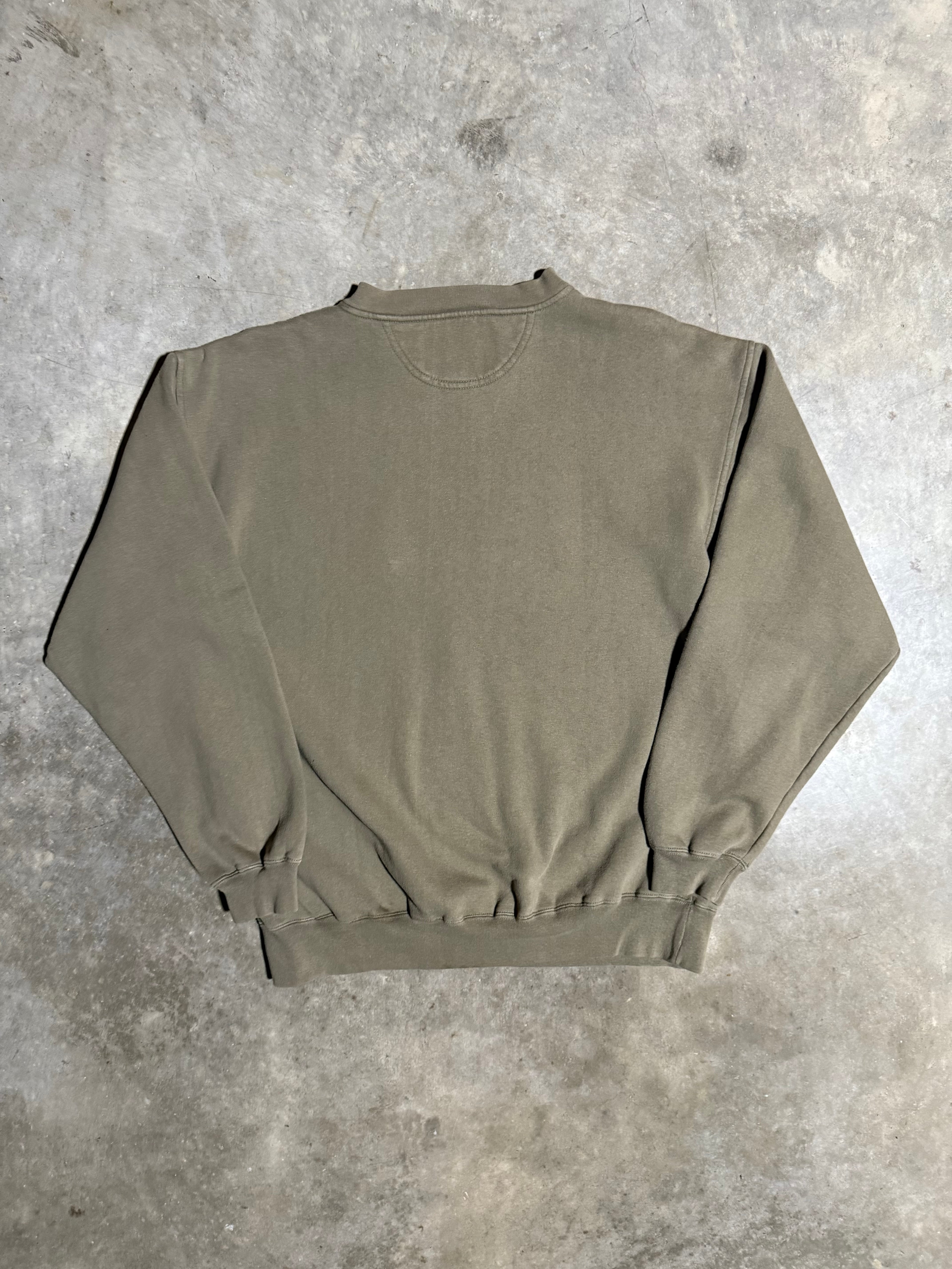 Vintage Sportsman’s Paradise Embroidered Crewneck (L)