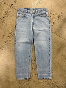 Vintage 2002 Levi’s 550 Jeans (34x31)