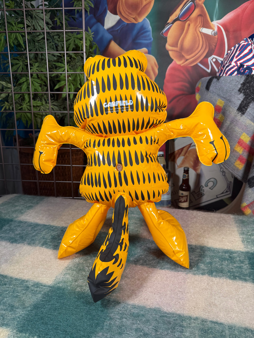 Vintage Unopened 2002 Garfield Inflatable
