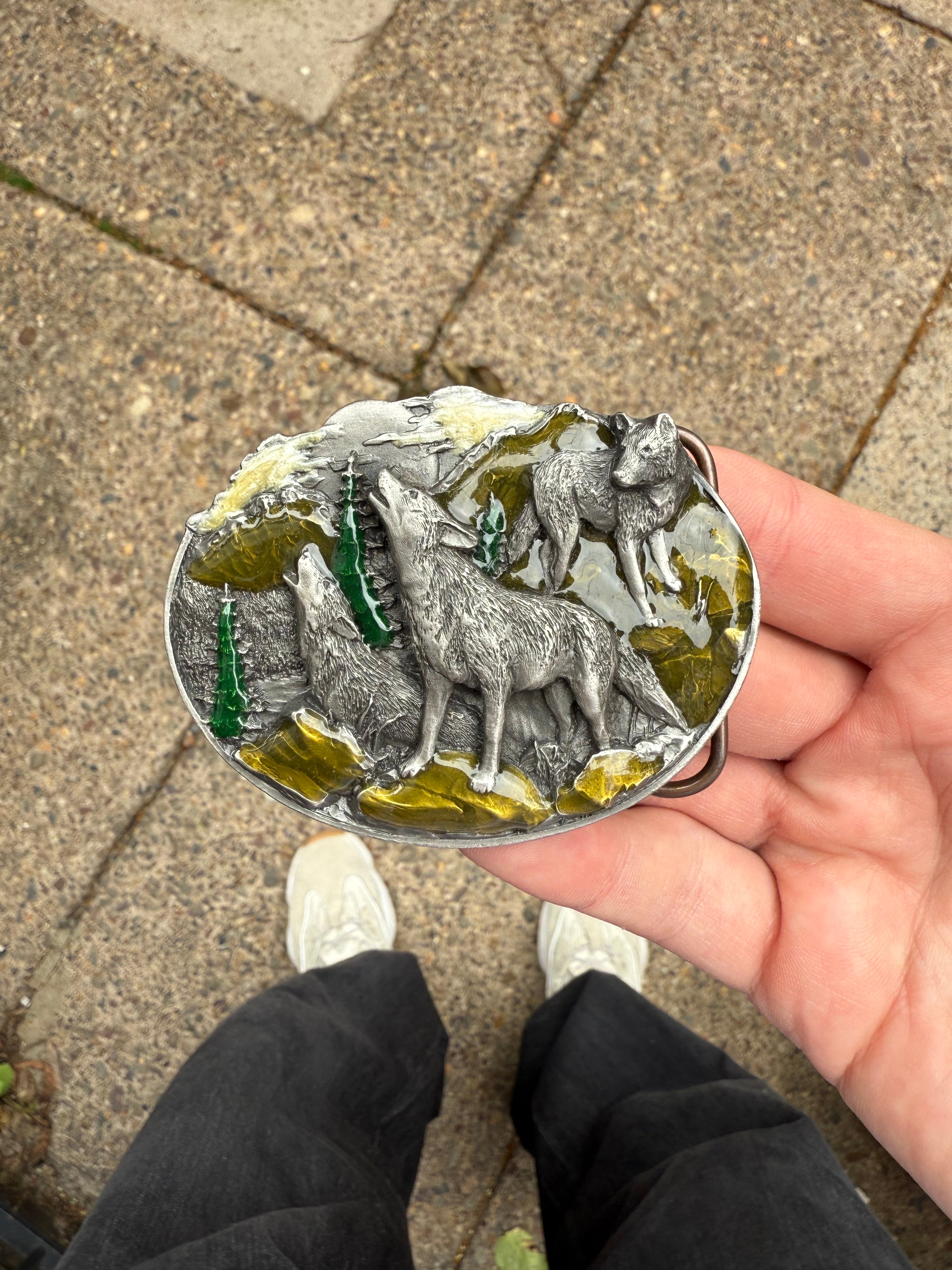 Vintage Multicolor Howling Wolves Belt Buckle