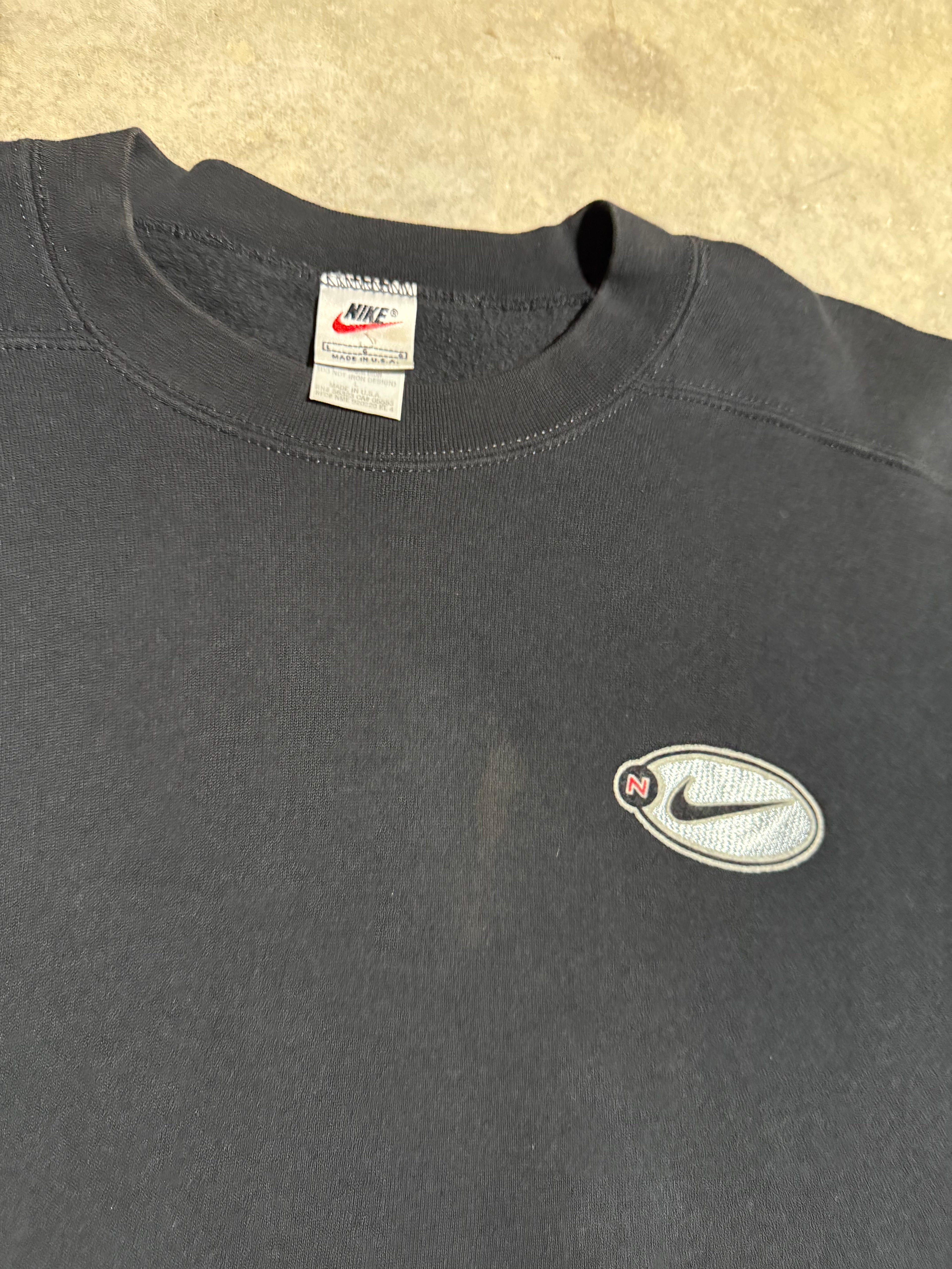 Vintage 90s Nike Black Heavyweight Crewneck (L)