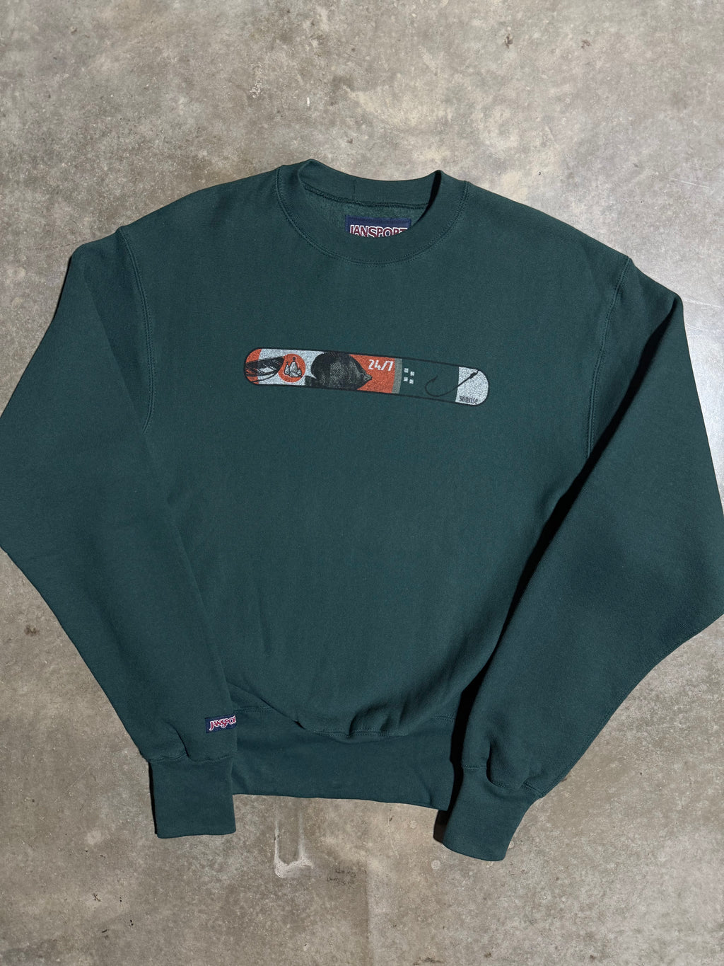 Vintage Sunrise Fishing Heavyweight Sweatshirt (M)