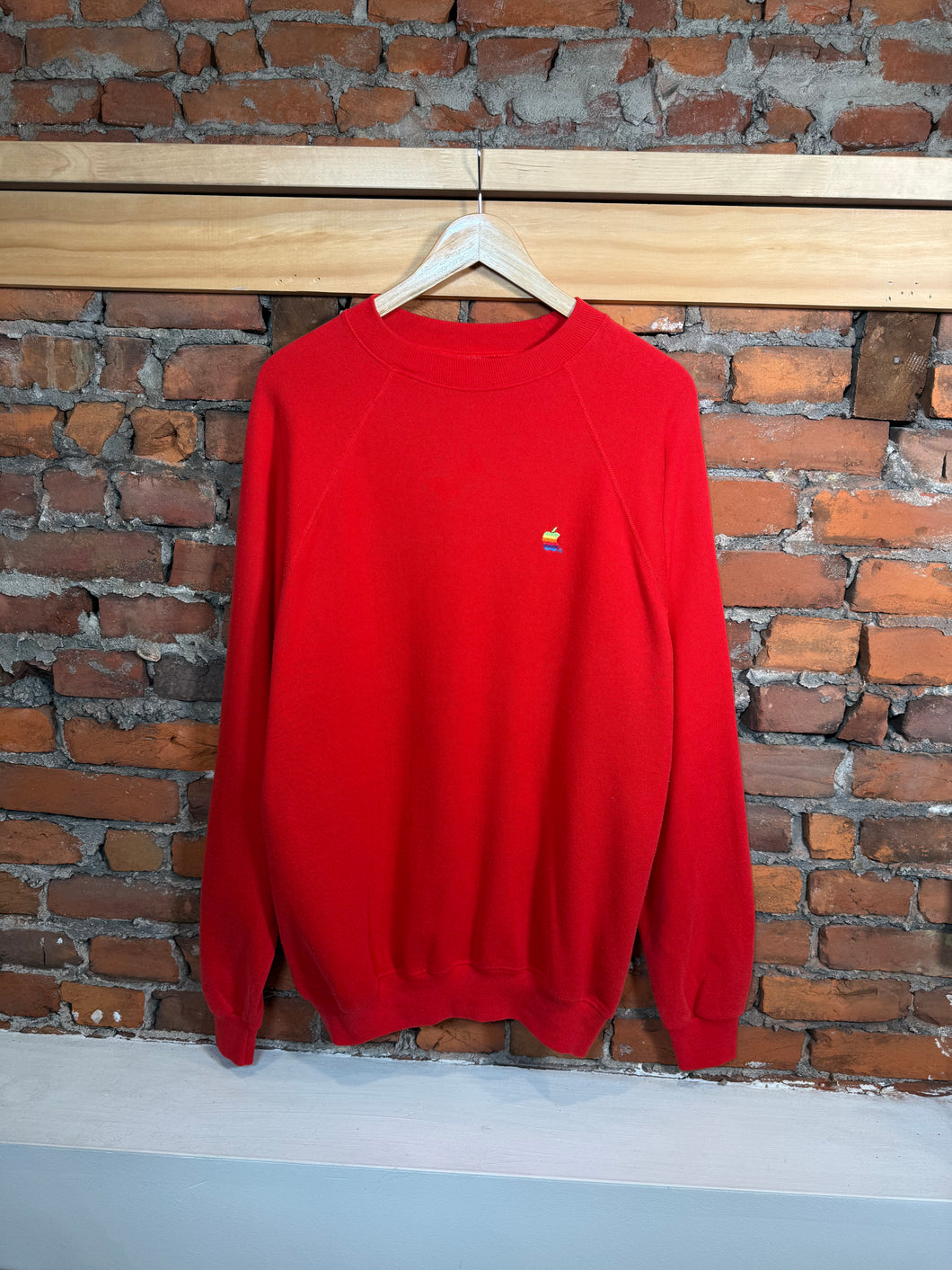 Vintage 80s Apple Embroidered Crewneck (L/XL)
