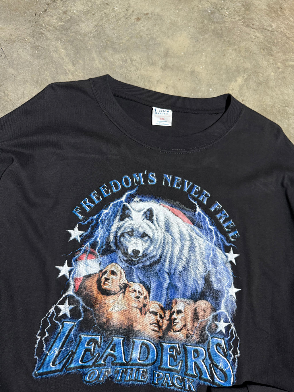 Vintage Leaders of the Pack Wolf Longsleeve (2XL)