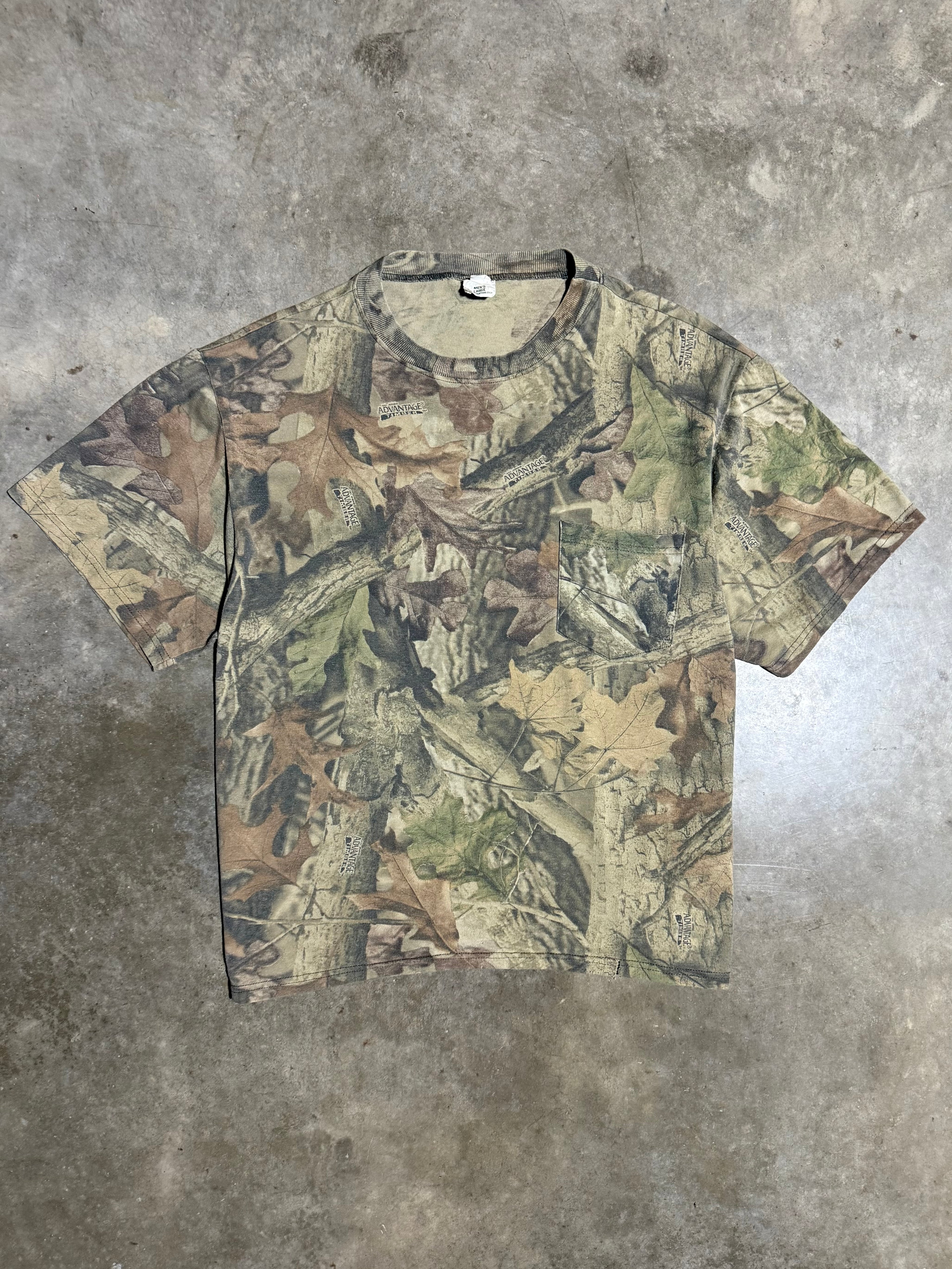 Vintage 80s Camo T-Shirt (XL)