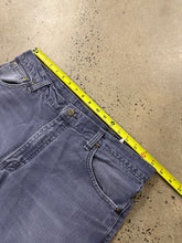 Load image into Gallery viewer, Vintage 2000 Faded Carhartt Pants (35x29)

