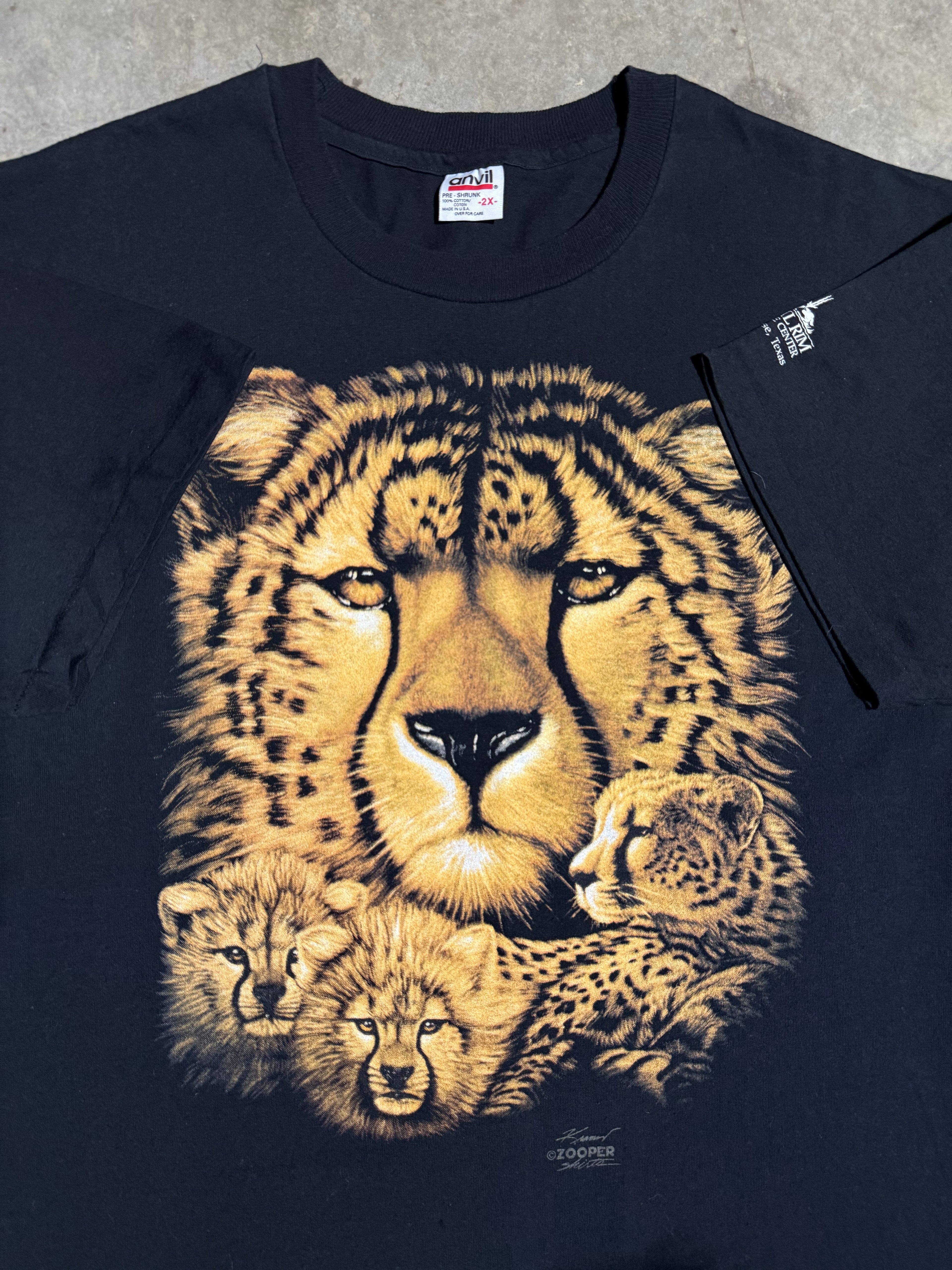 Vintage 90s Leopard T-Shirt (2XL)